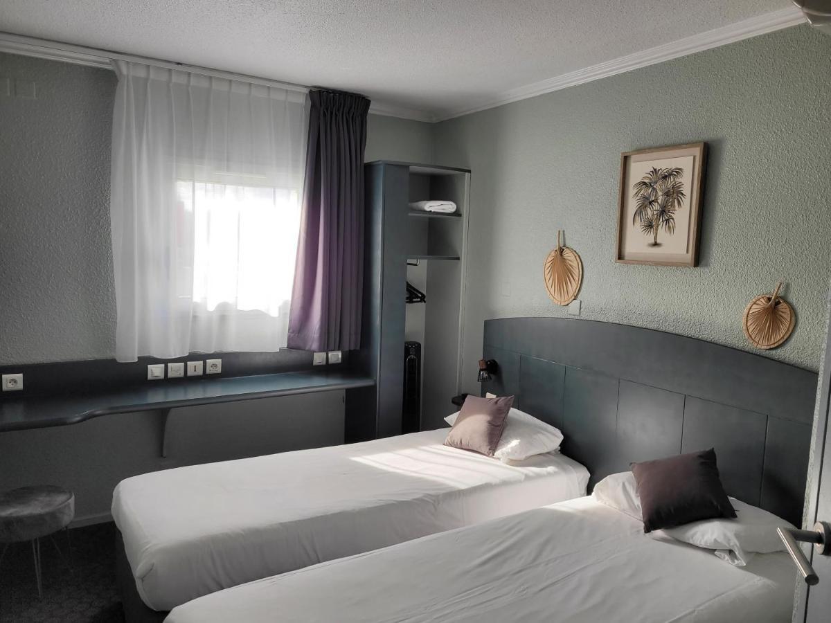 Twin Room,1739361077:JPEG