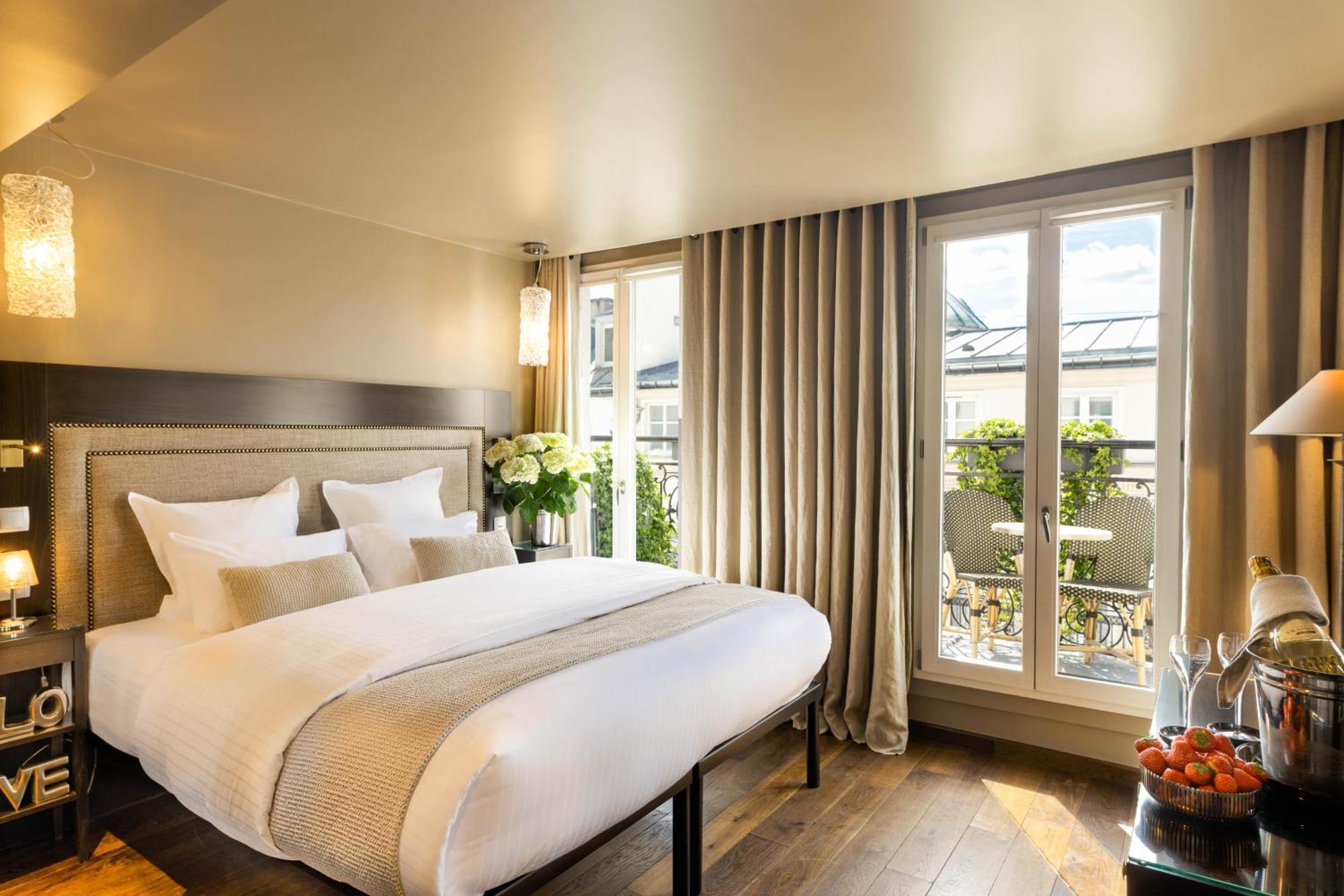 Junior Suite with Balcony,1206518947:JPEG