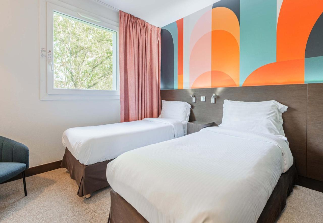 Twin Room,1498595506:JPEG