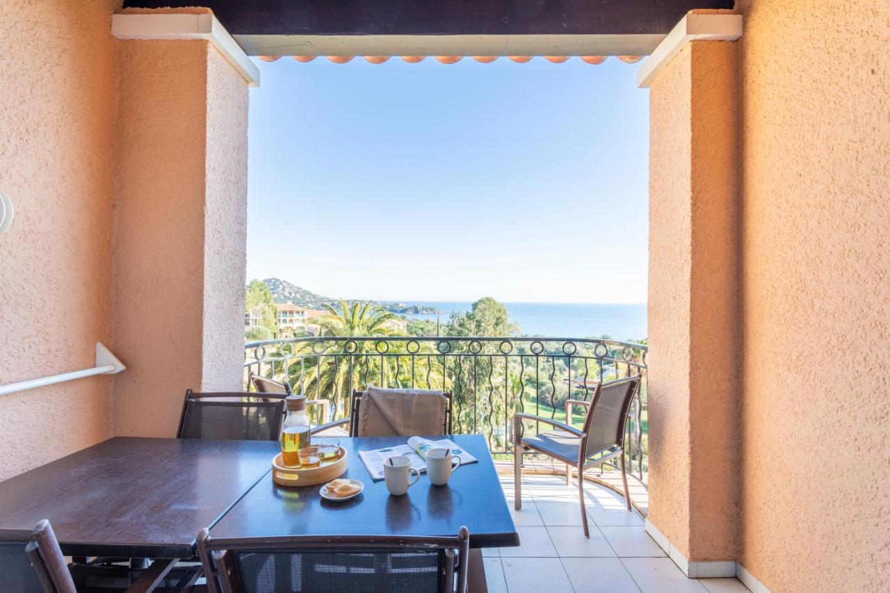 One-Bedroom Apartment with Sleeping Alcove, Air Conditioning and Terrace (6 People) - Sea View