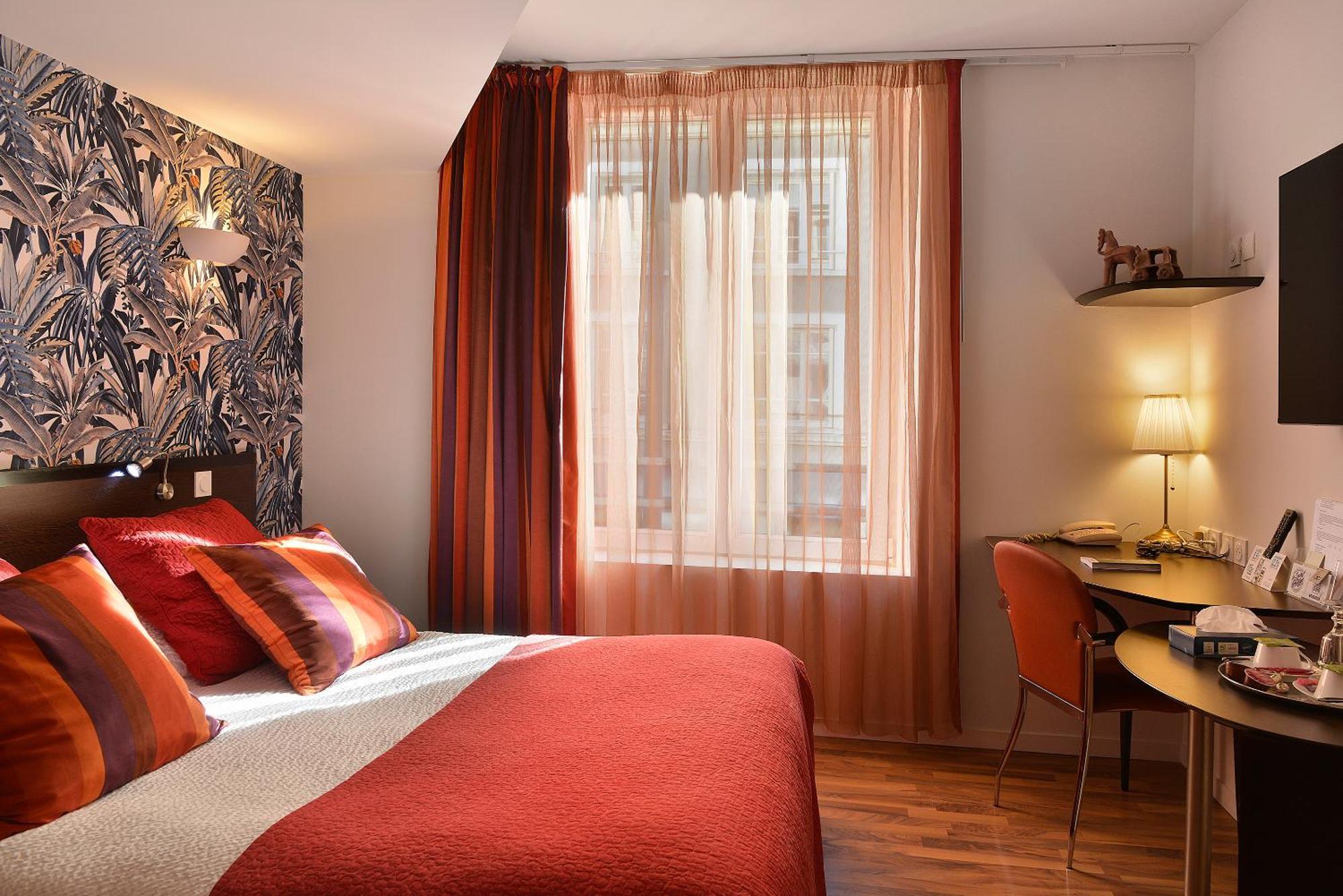 Standard Double Room,1516449211:JPEG