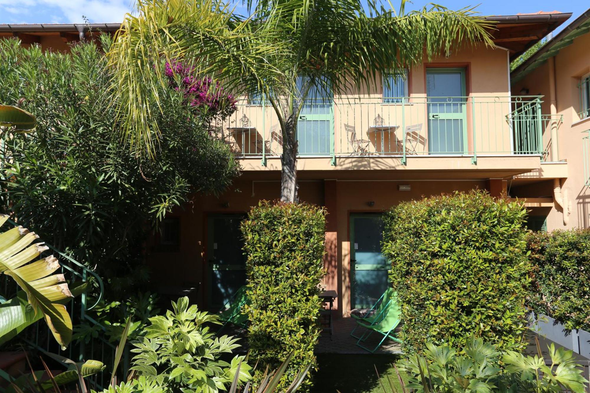 Standard Double or Twin Room - Garden Side,1525504513:JPEG