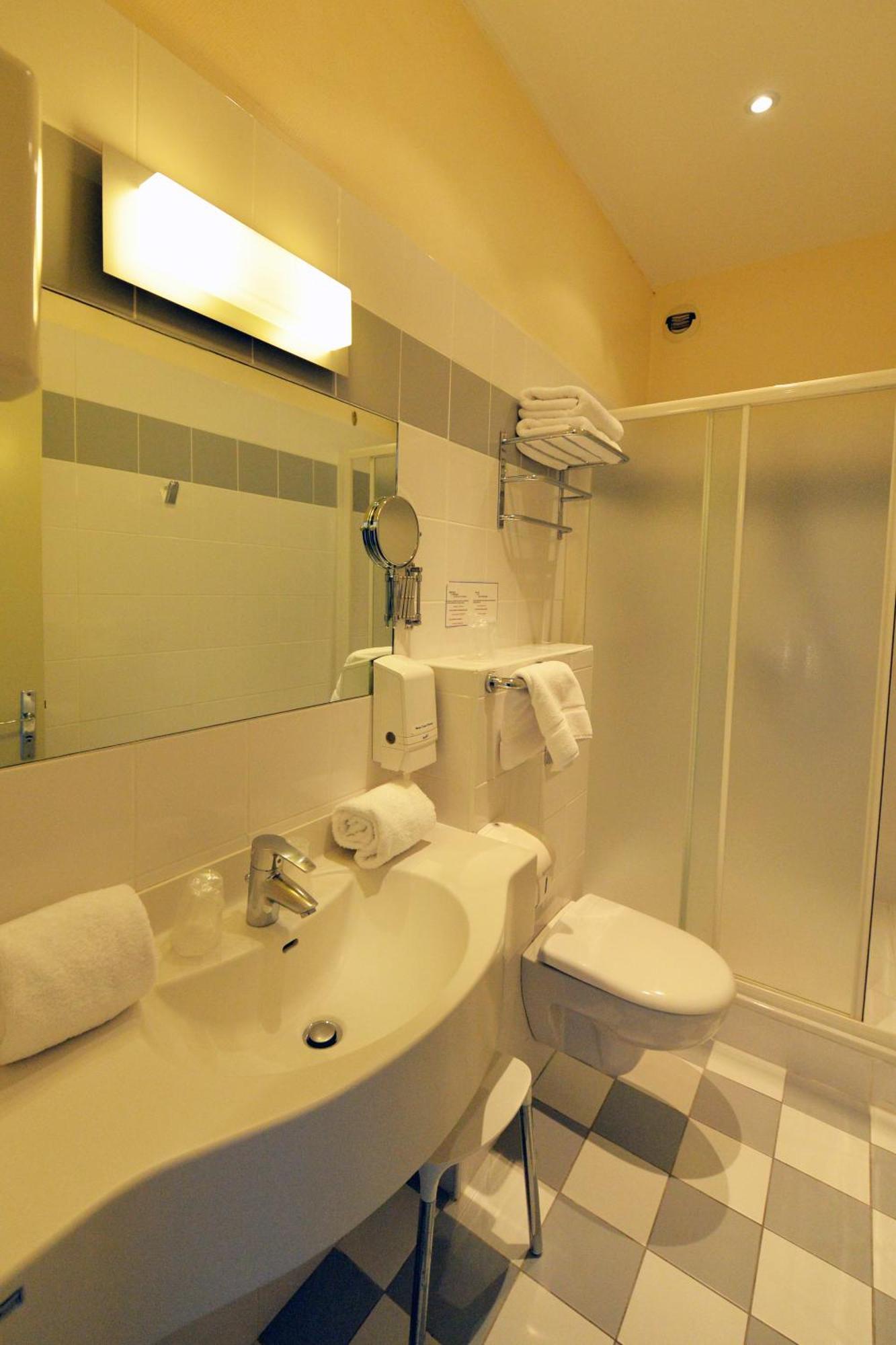 Triple Room with Sea View