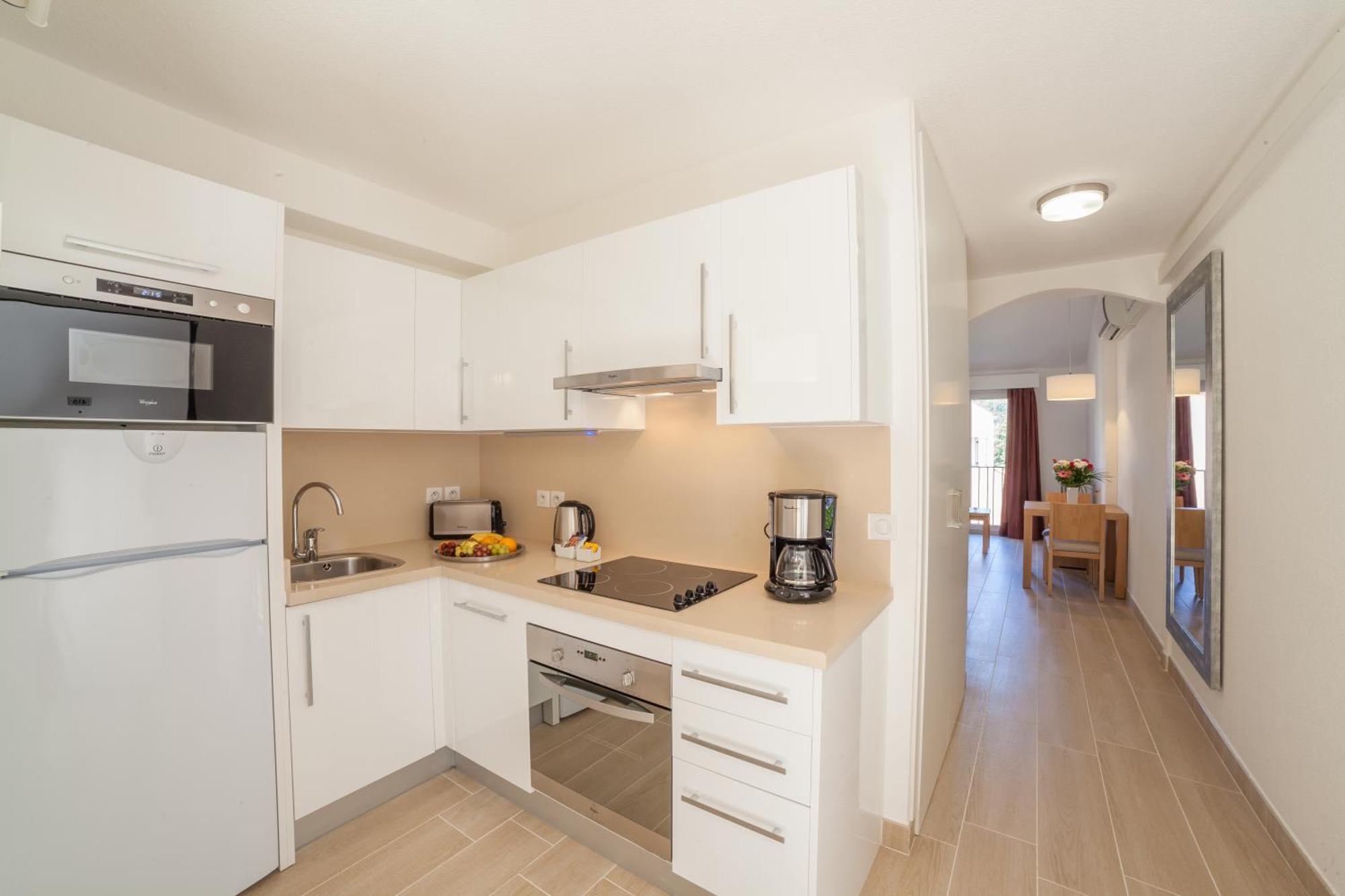 Studio Apartment,1546768774:JPEG