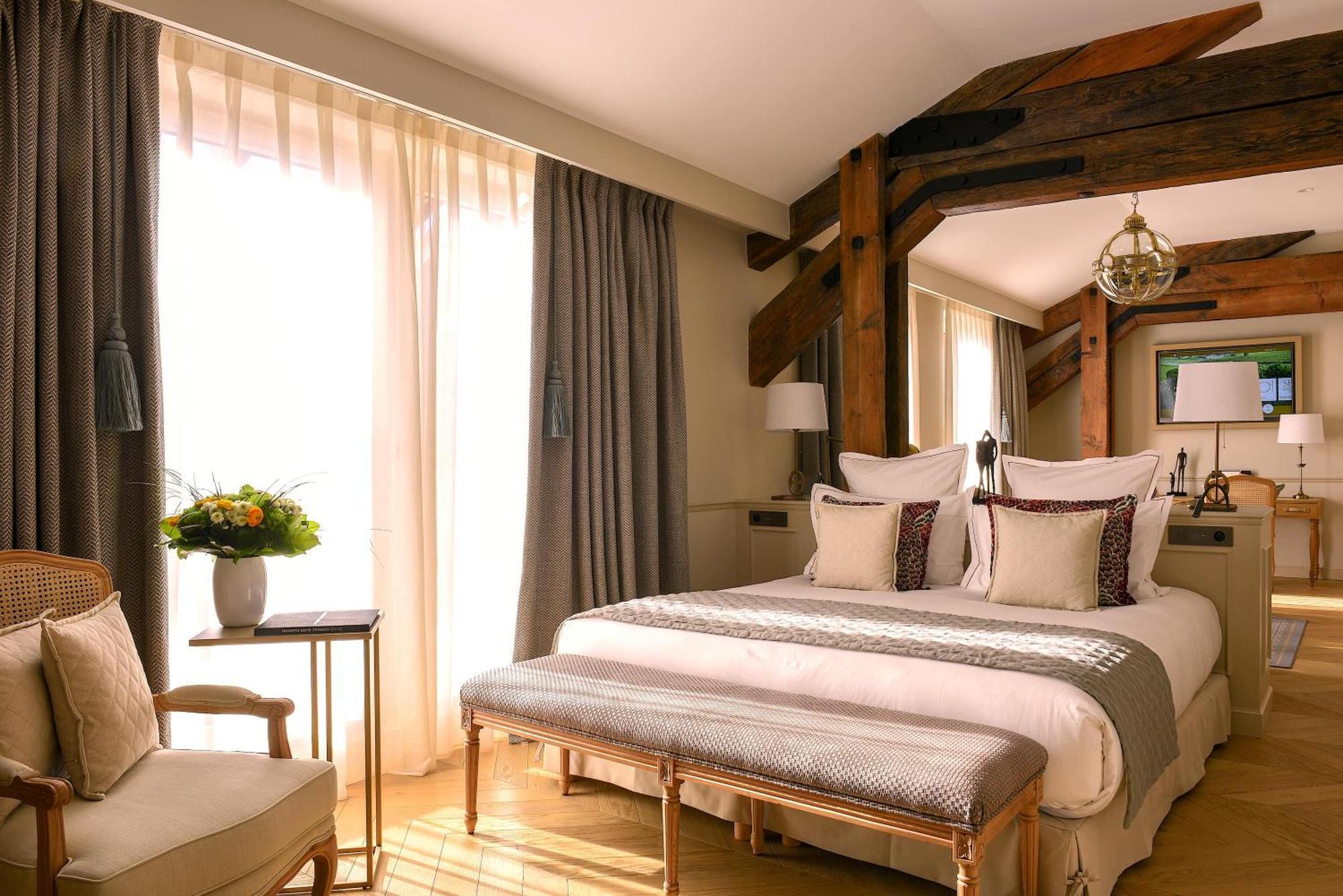 Junior Suite Garden Level or Balcony