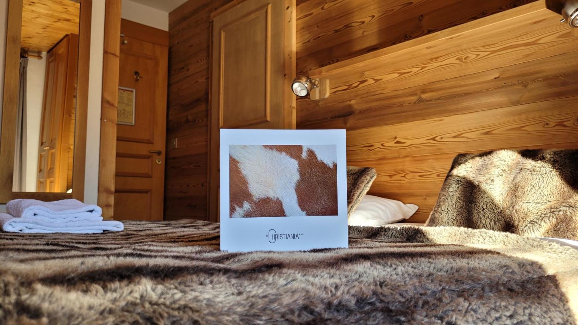 Double Room,1550278627:JPEG