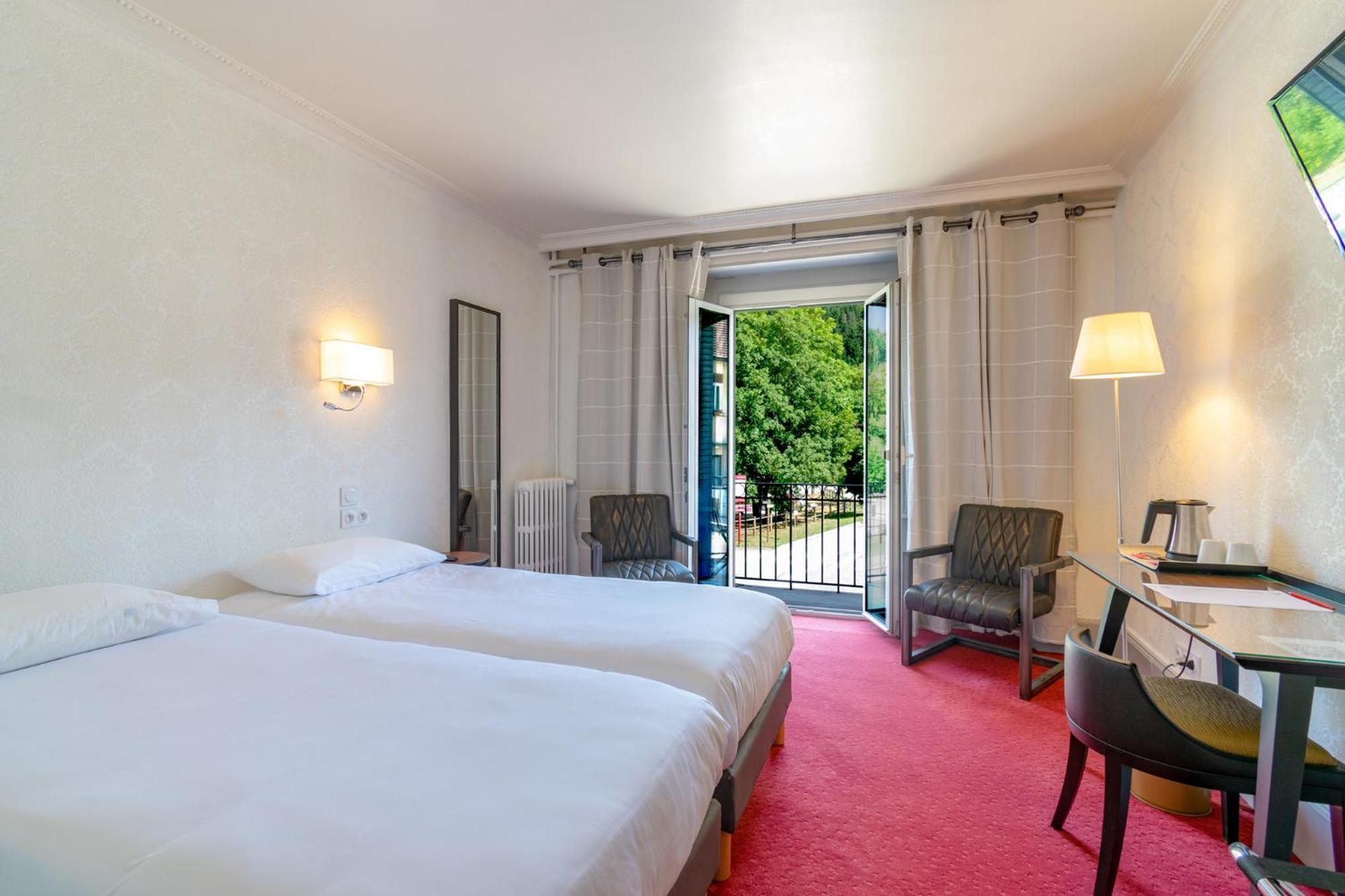 Twin Room Balcony Forest View,1548174505:JPEG