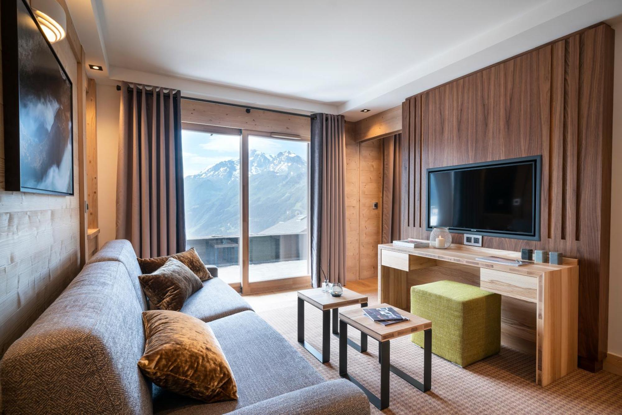 Suite Junior Prestige with Spa Access,1552250692:JPEG