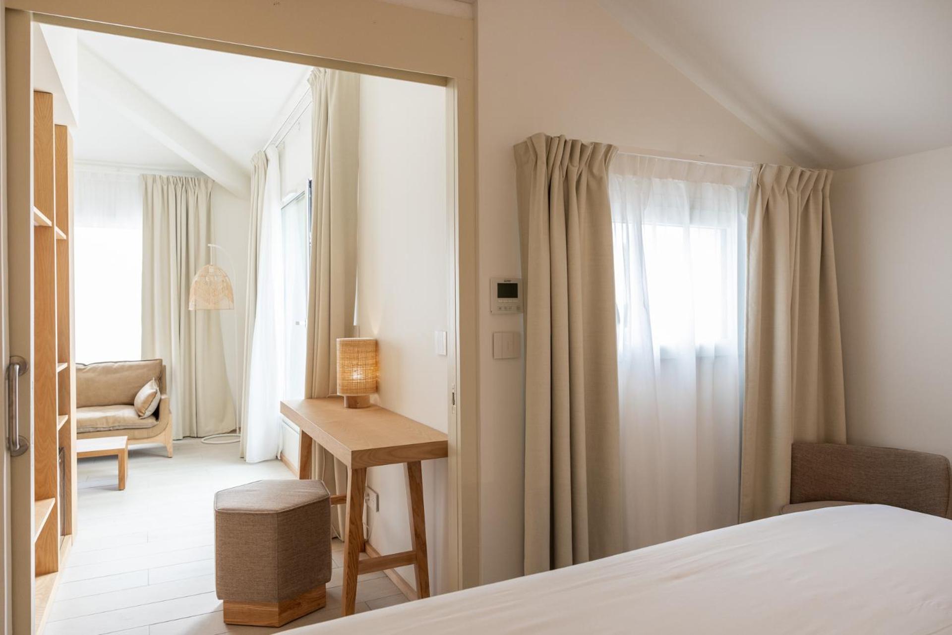 Suite Terrace,1593670623:JPEG