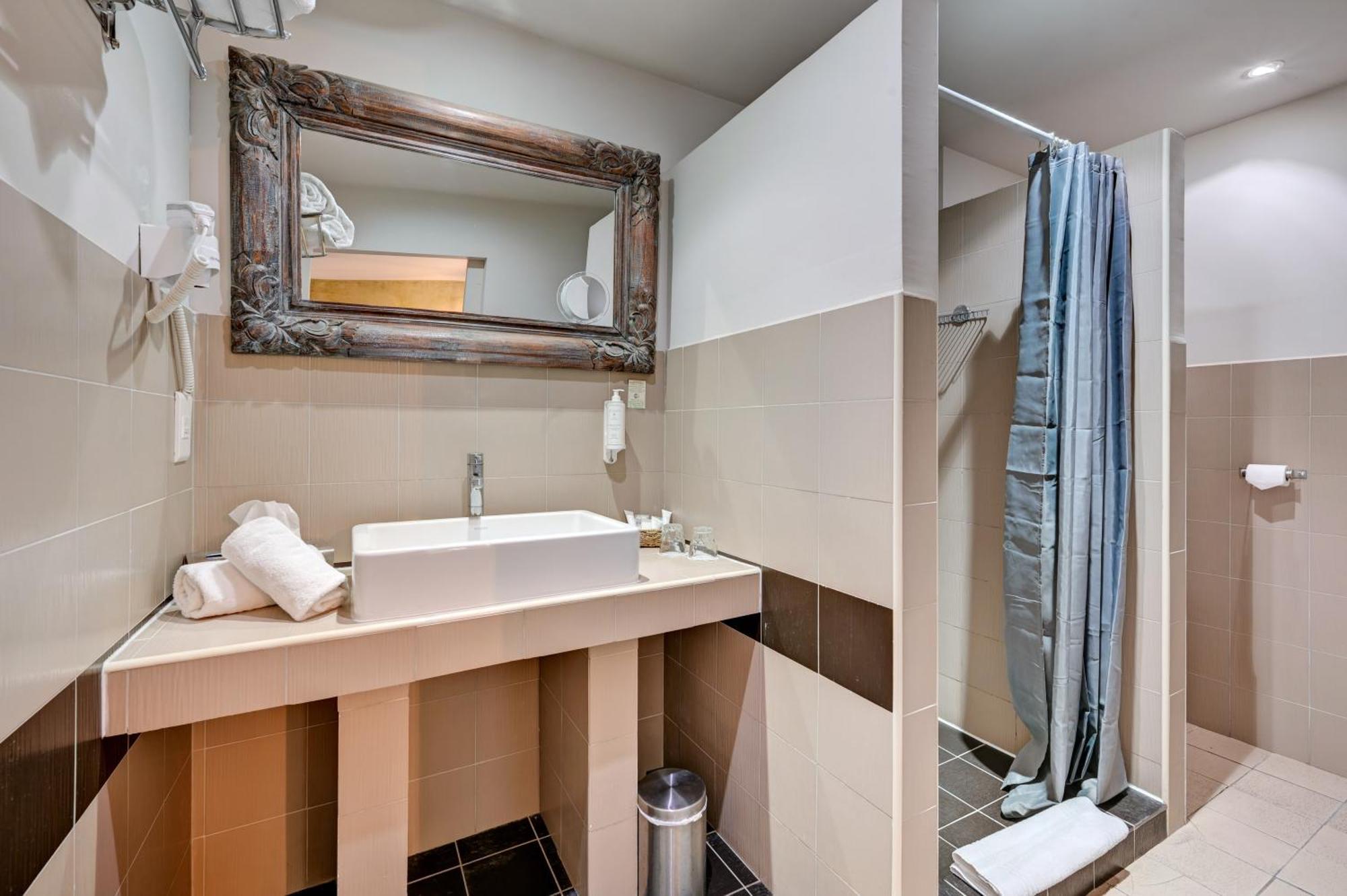 Junior Double Room