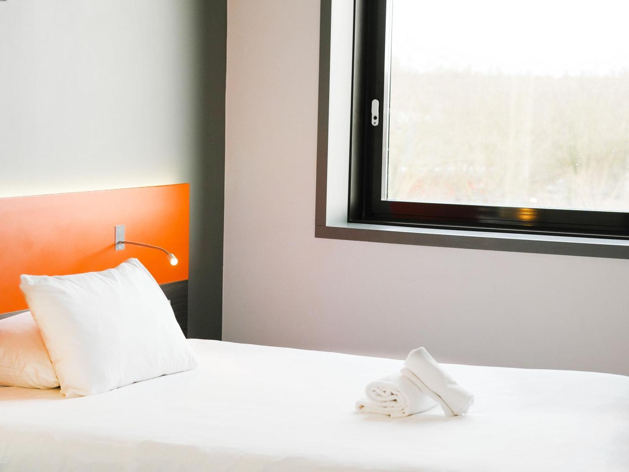 Standard Double Room,1567163489:JPEG
