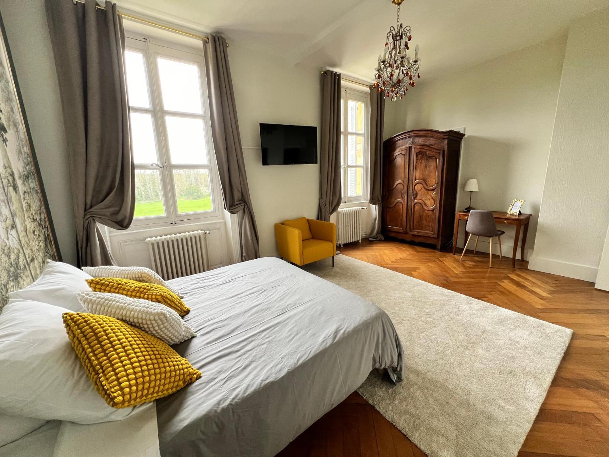 Executive Suite