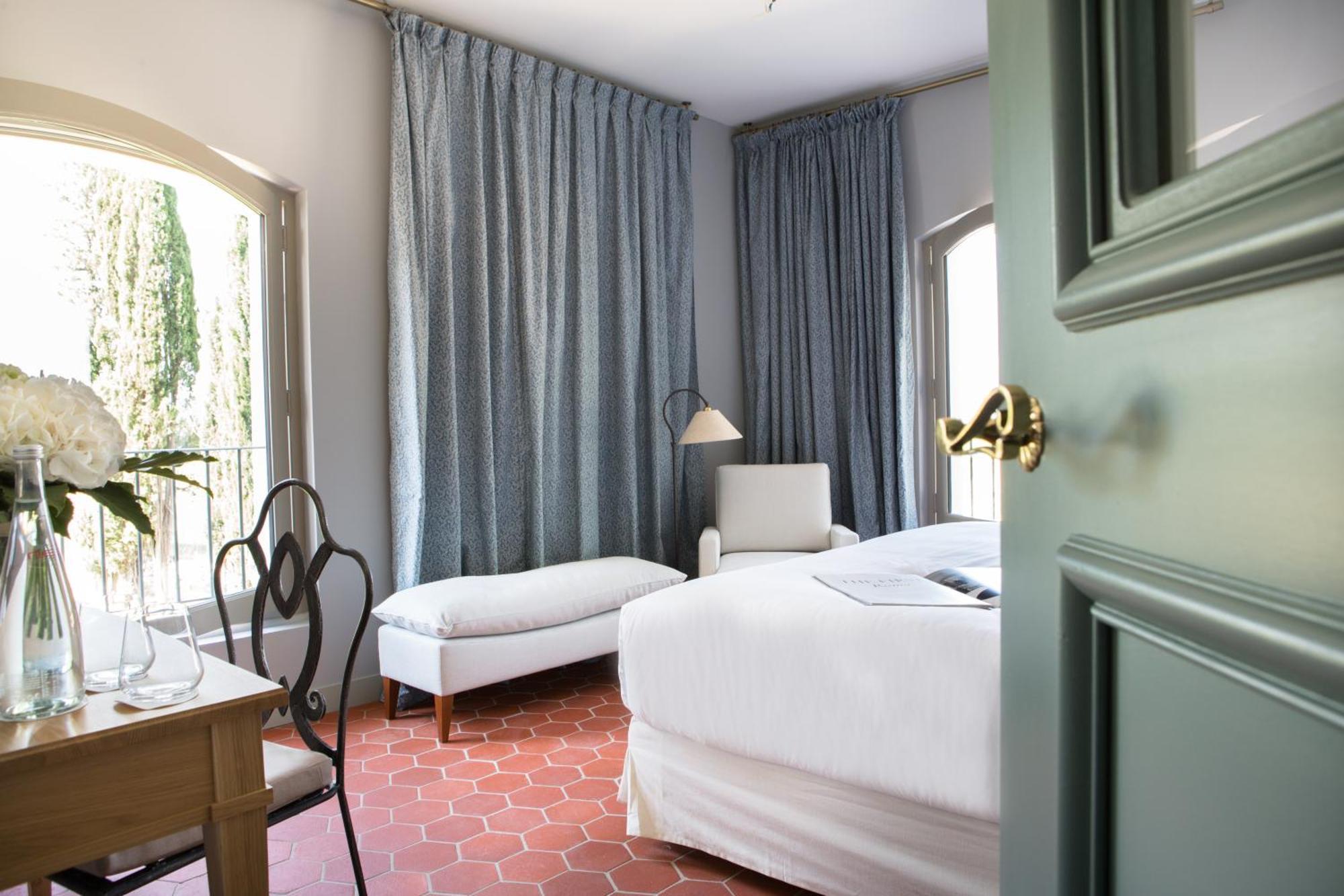 Classic Room,1574827070:JPEG