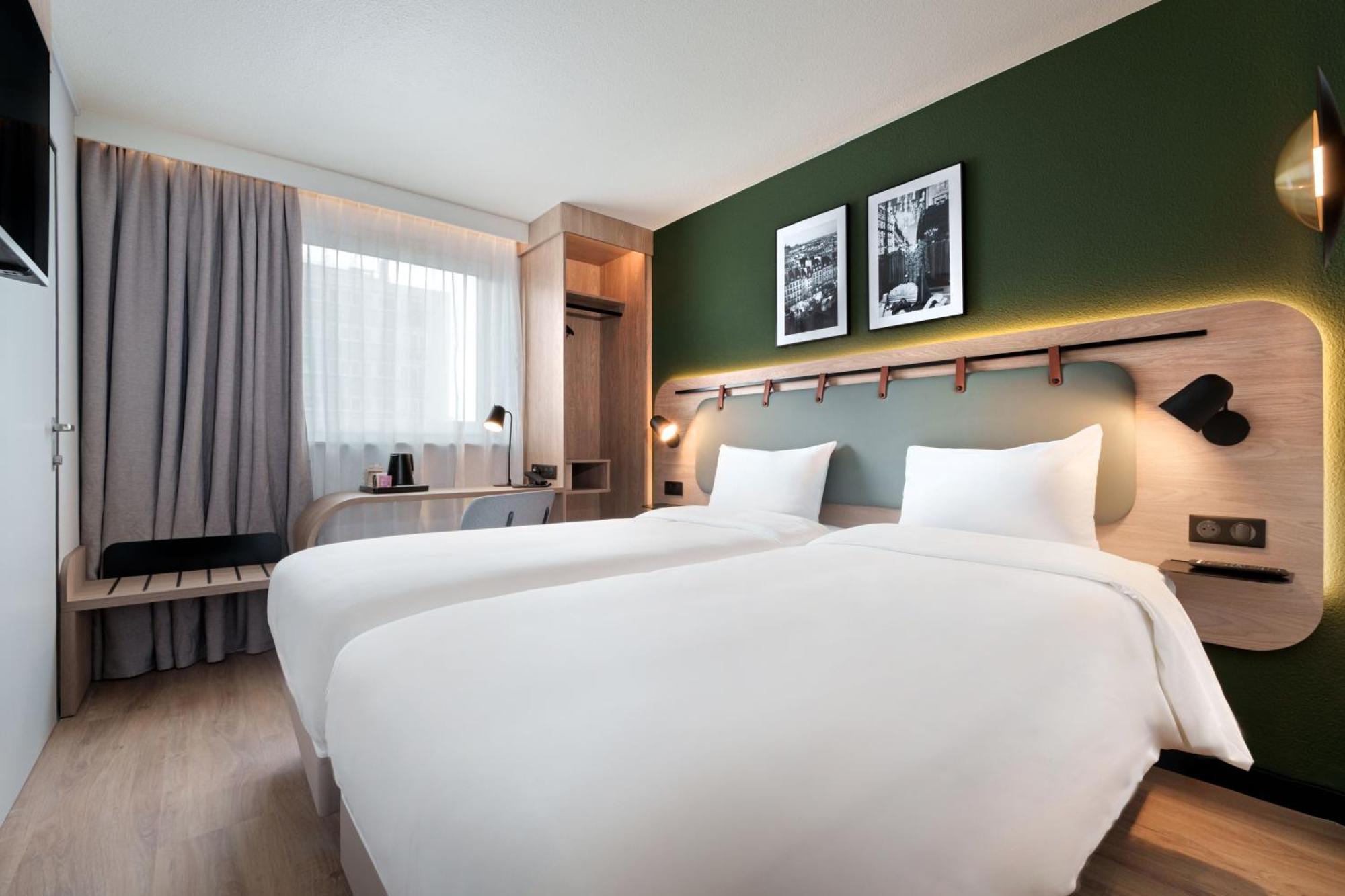 Standard Room 2 Single Beds
