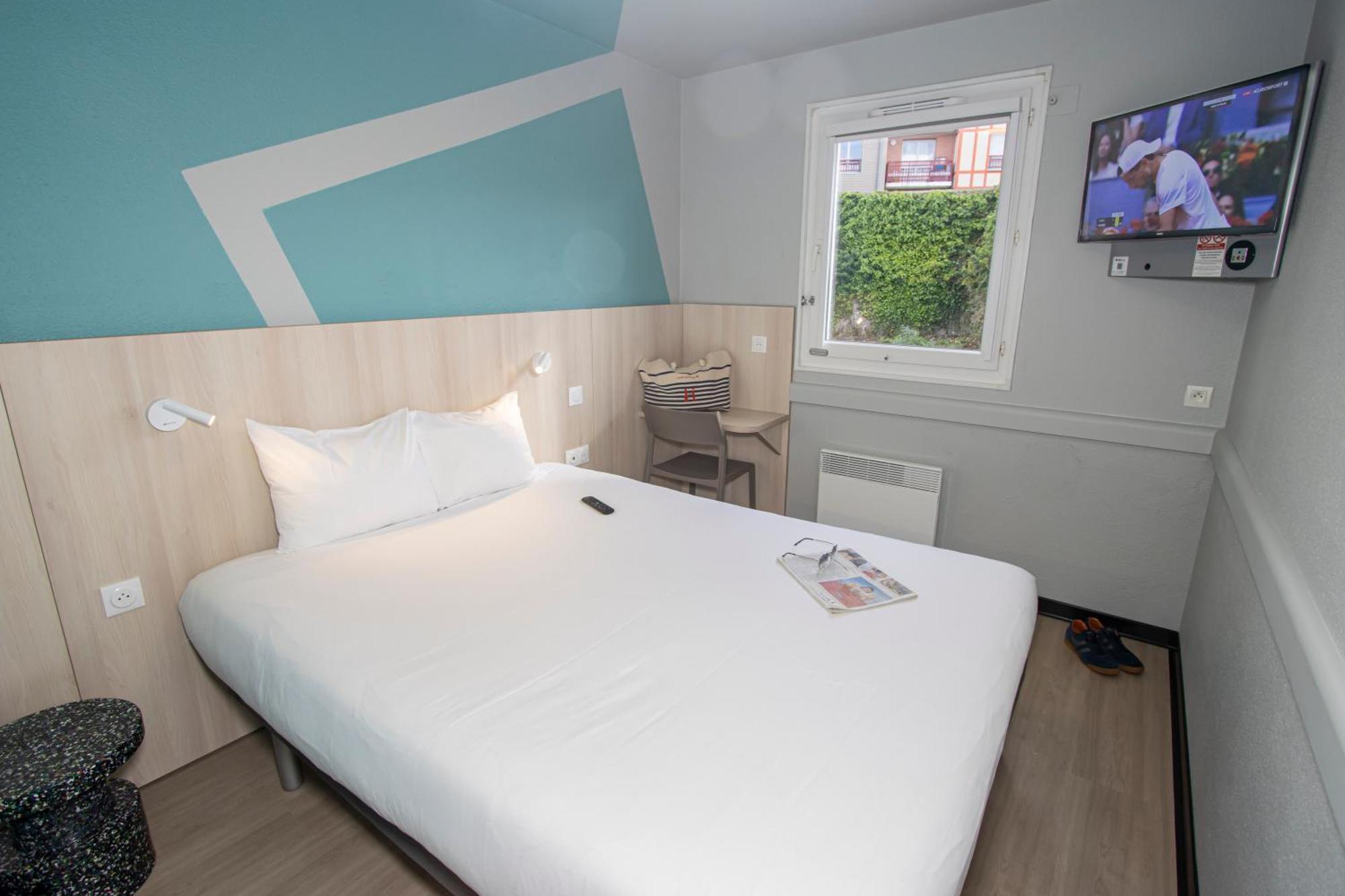 Classic Room Double Bed