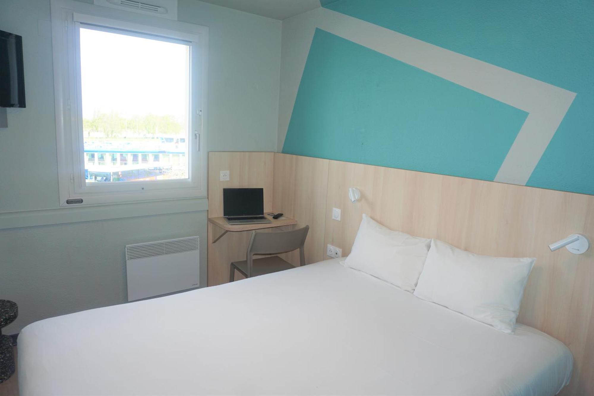 Classic Room Double Bed