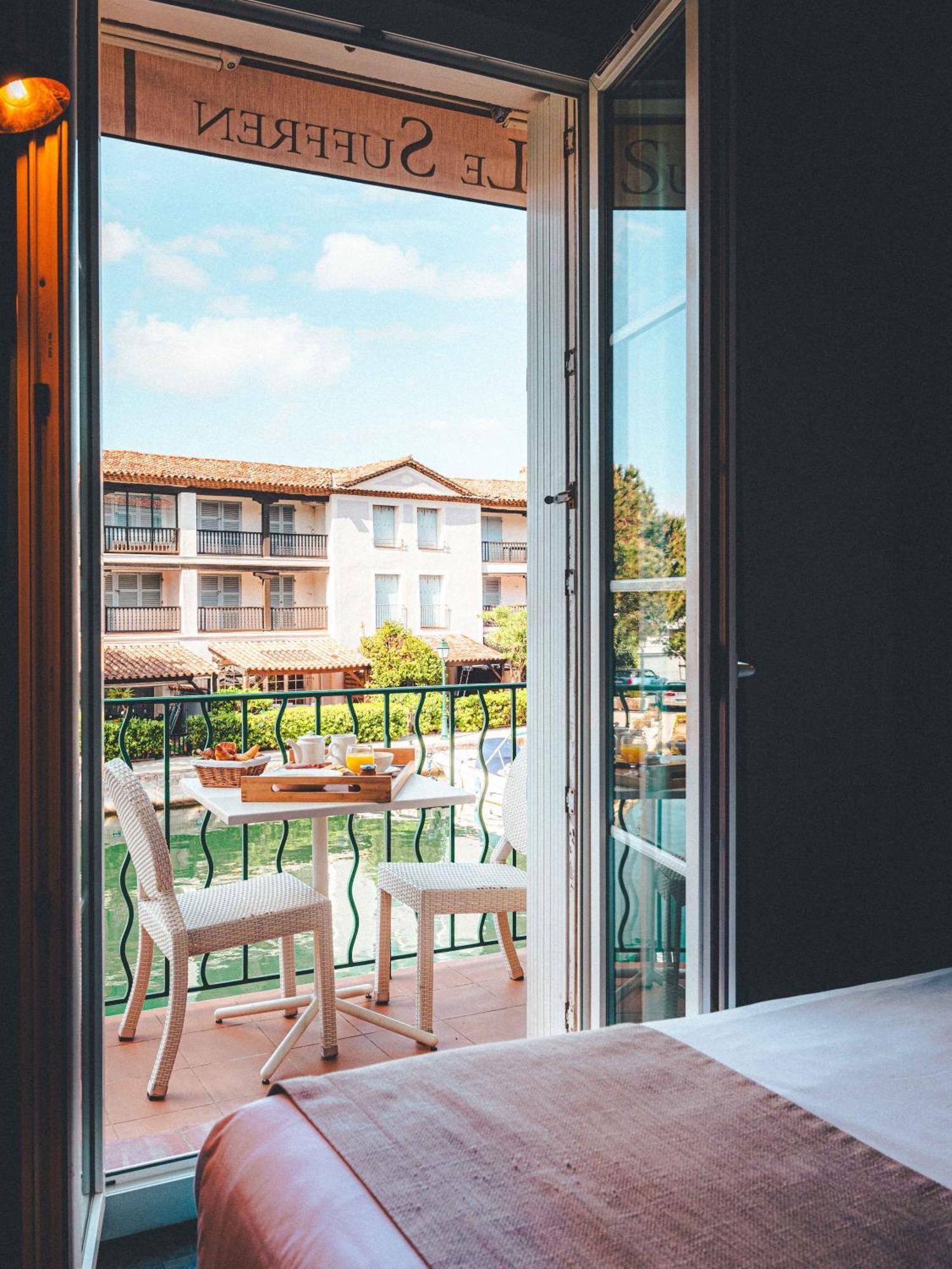 Superior Double Room Balcony Canal View
