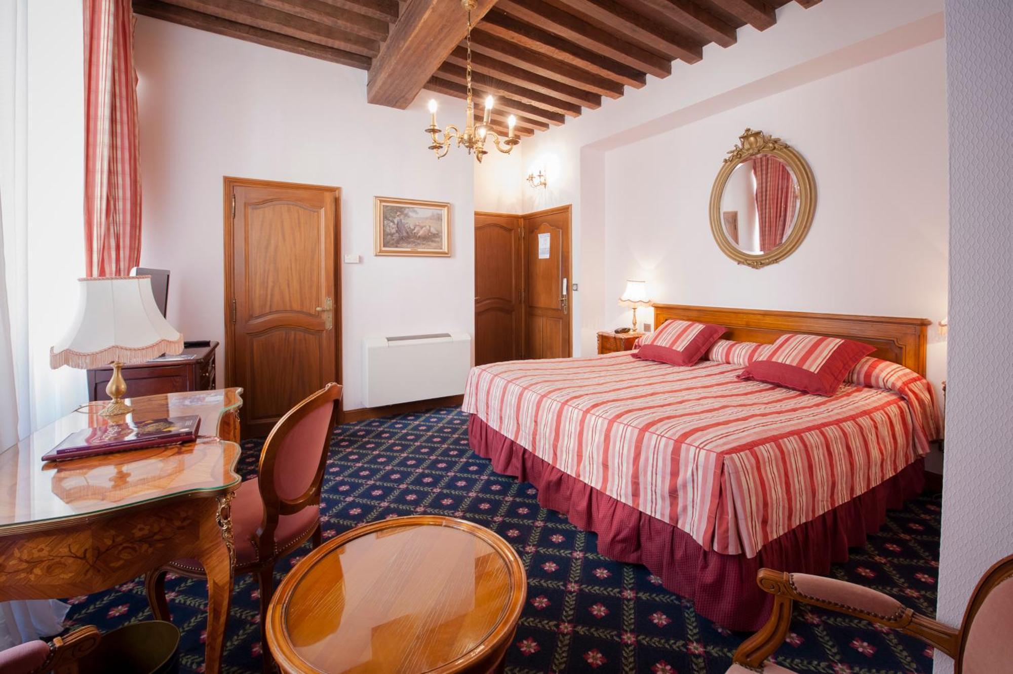 1er Cru Double Room