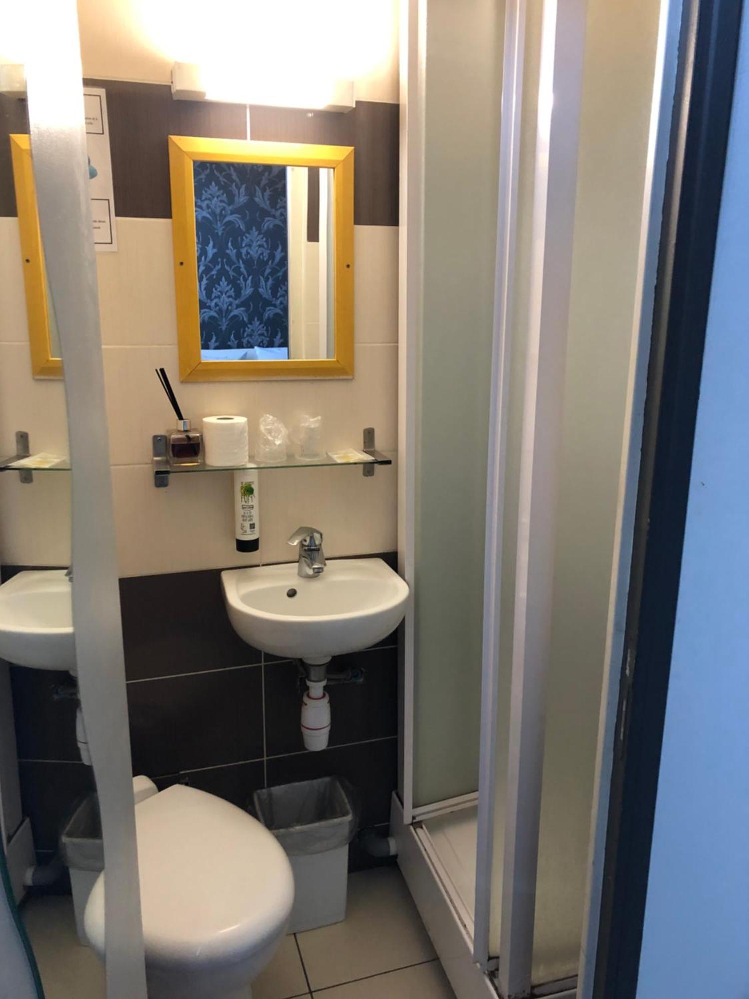Small Single Room