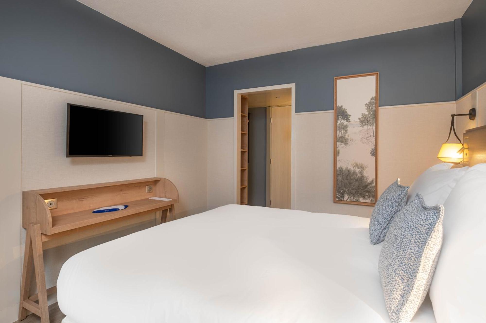 Classic Double Room,1590374002:JPEG