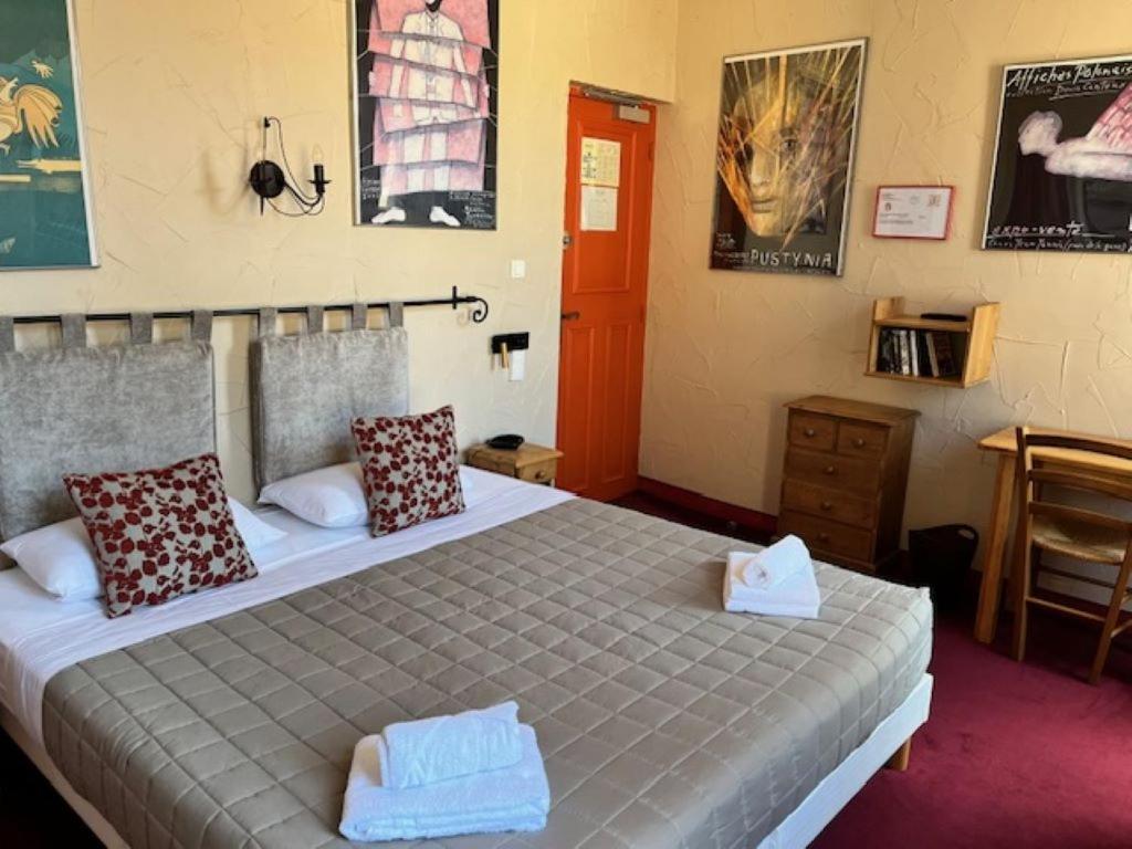Standard King Room