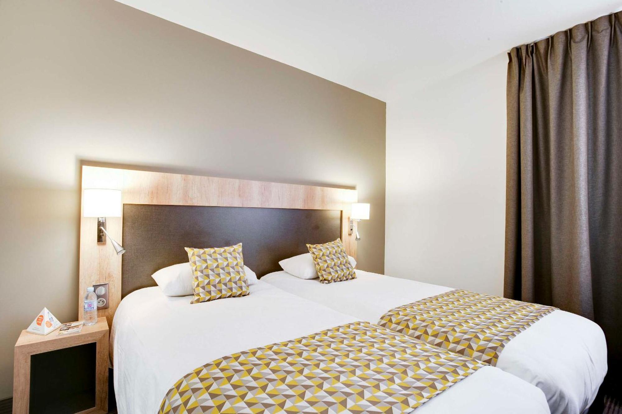 Twin Room,1613701337:JPEG