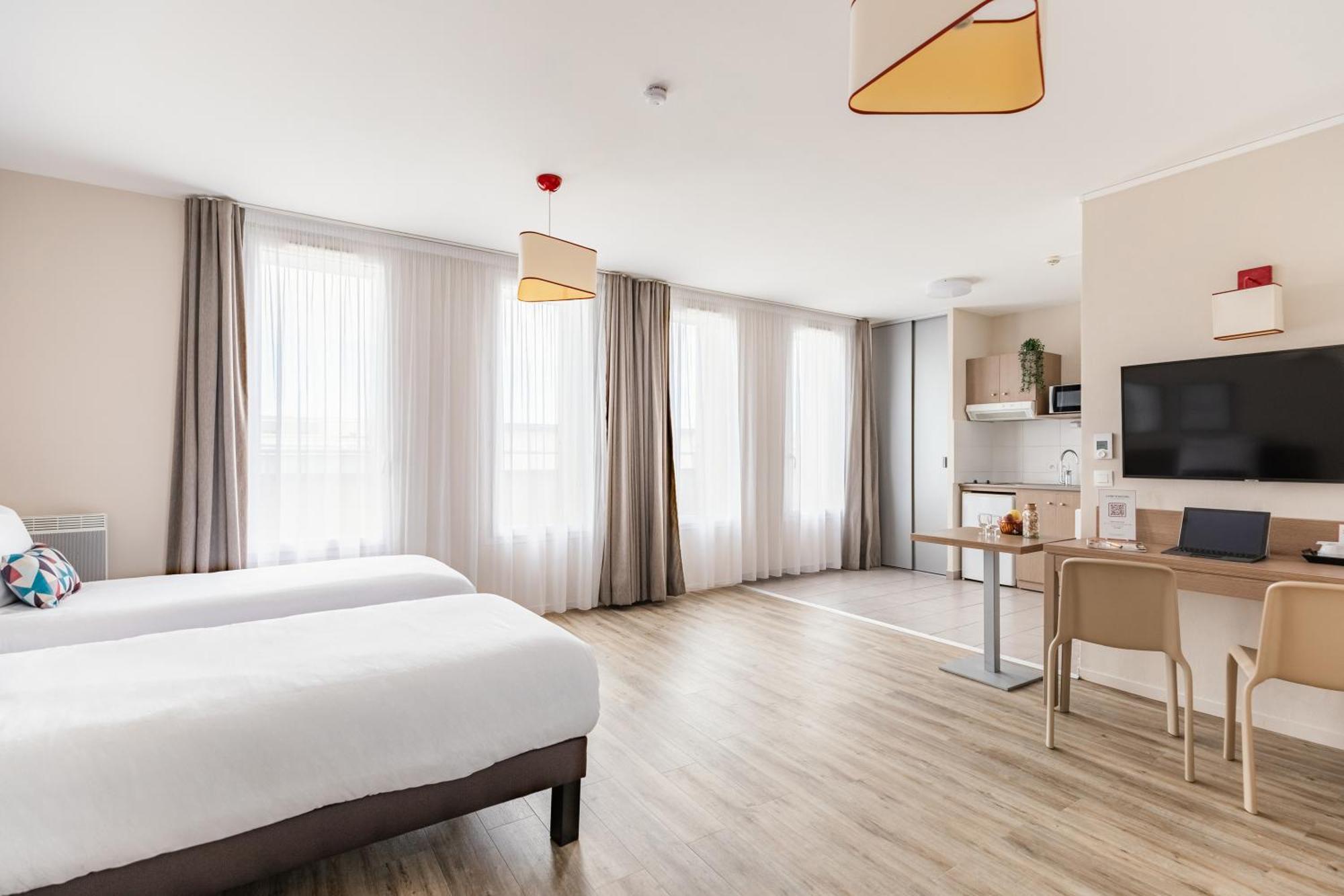 Superior Apartment