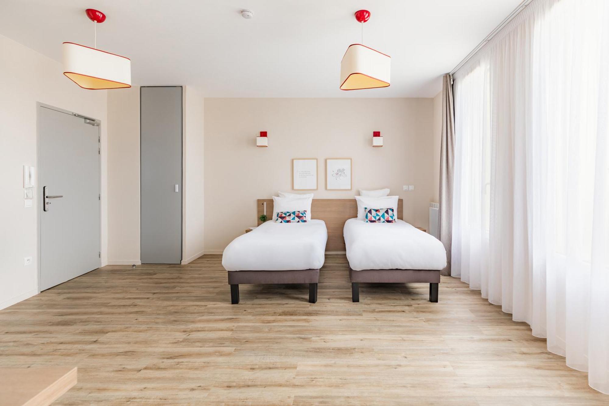 Superior Apartment