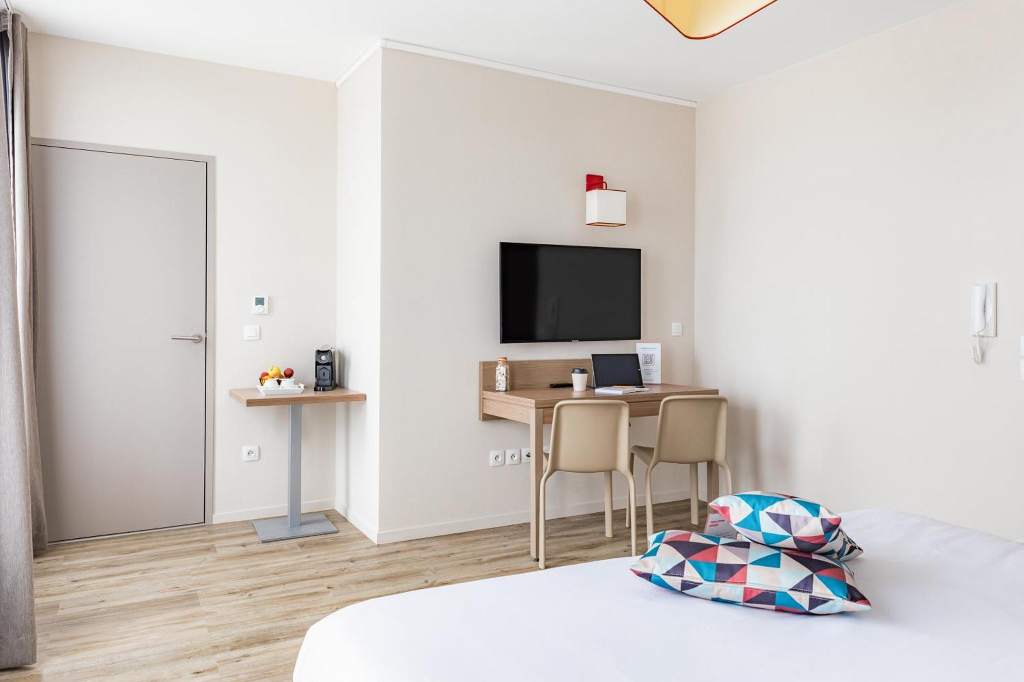 Superior Apartment