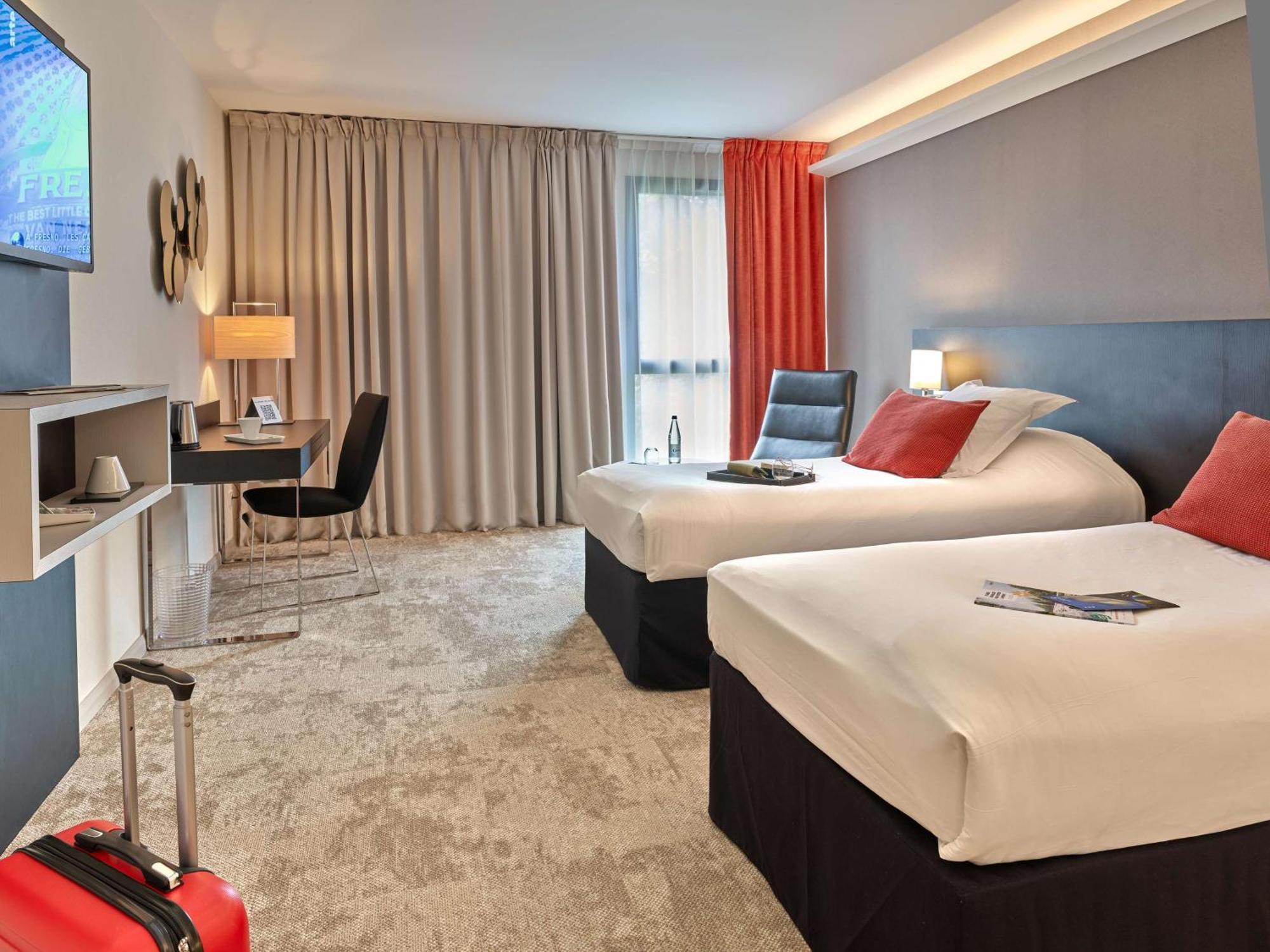 Comfort Twin Room