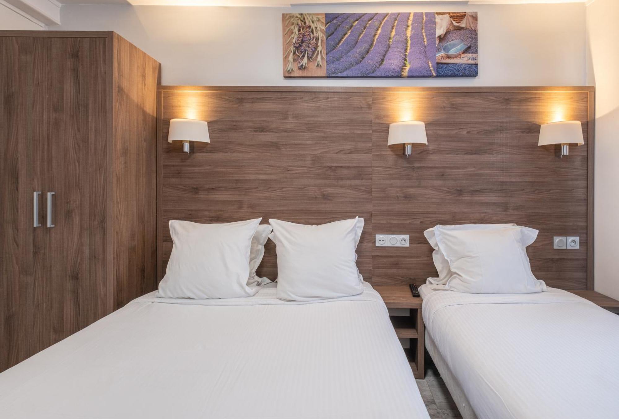 Triple Room,1607229455:JPEG