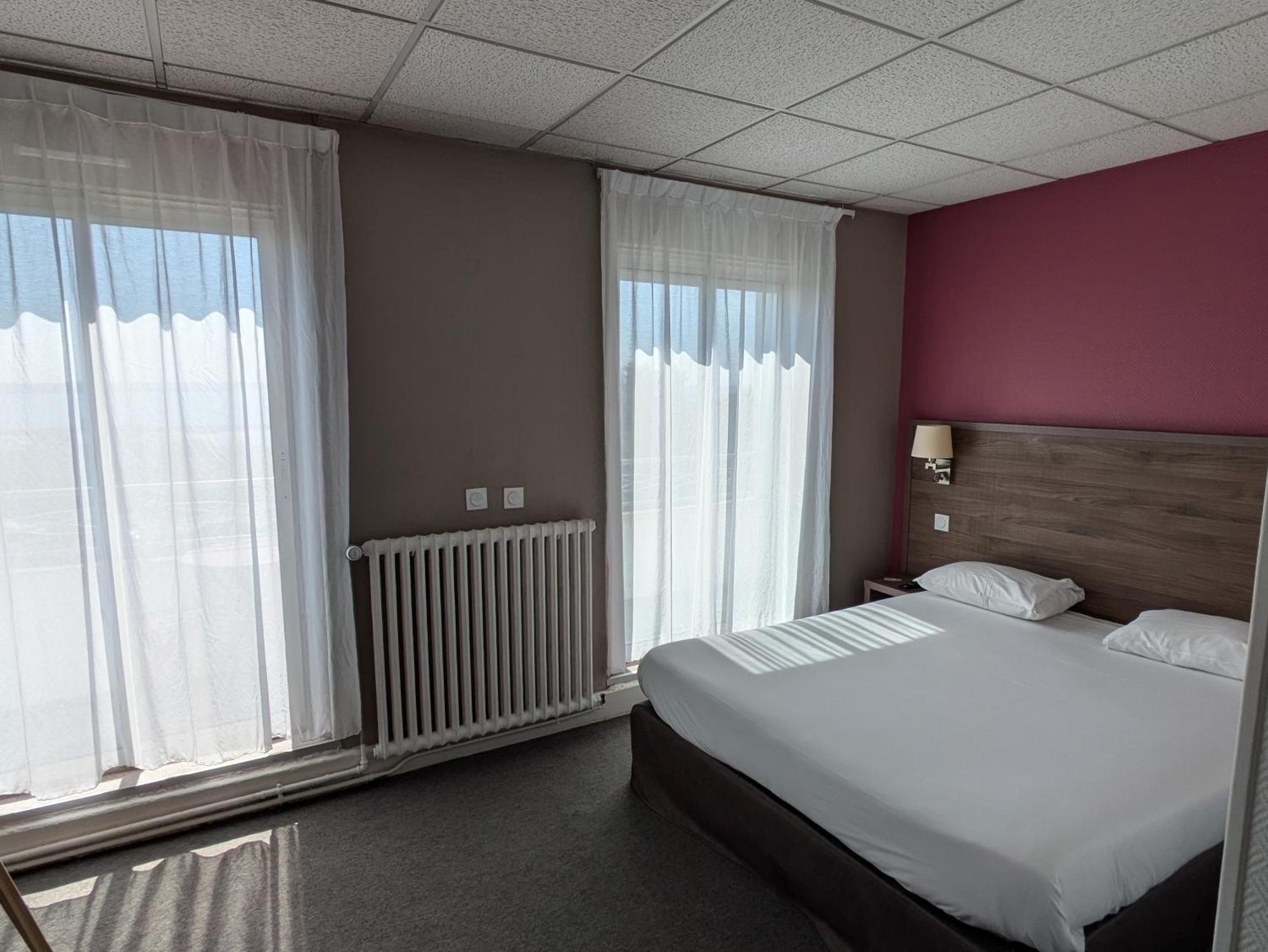 Panoramic Room Double,1758268813:JPEG