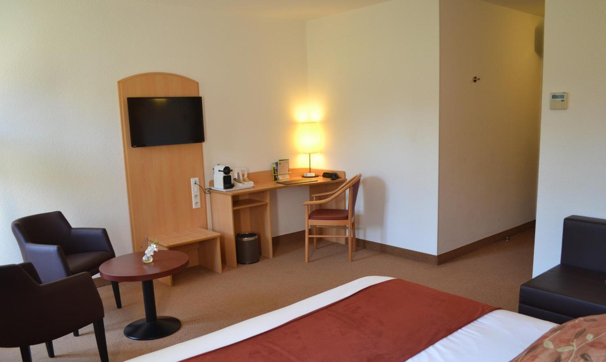 Superior Twin Room with Garden View