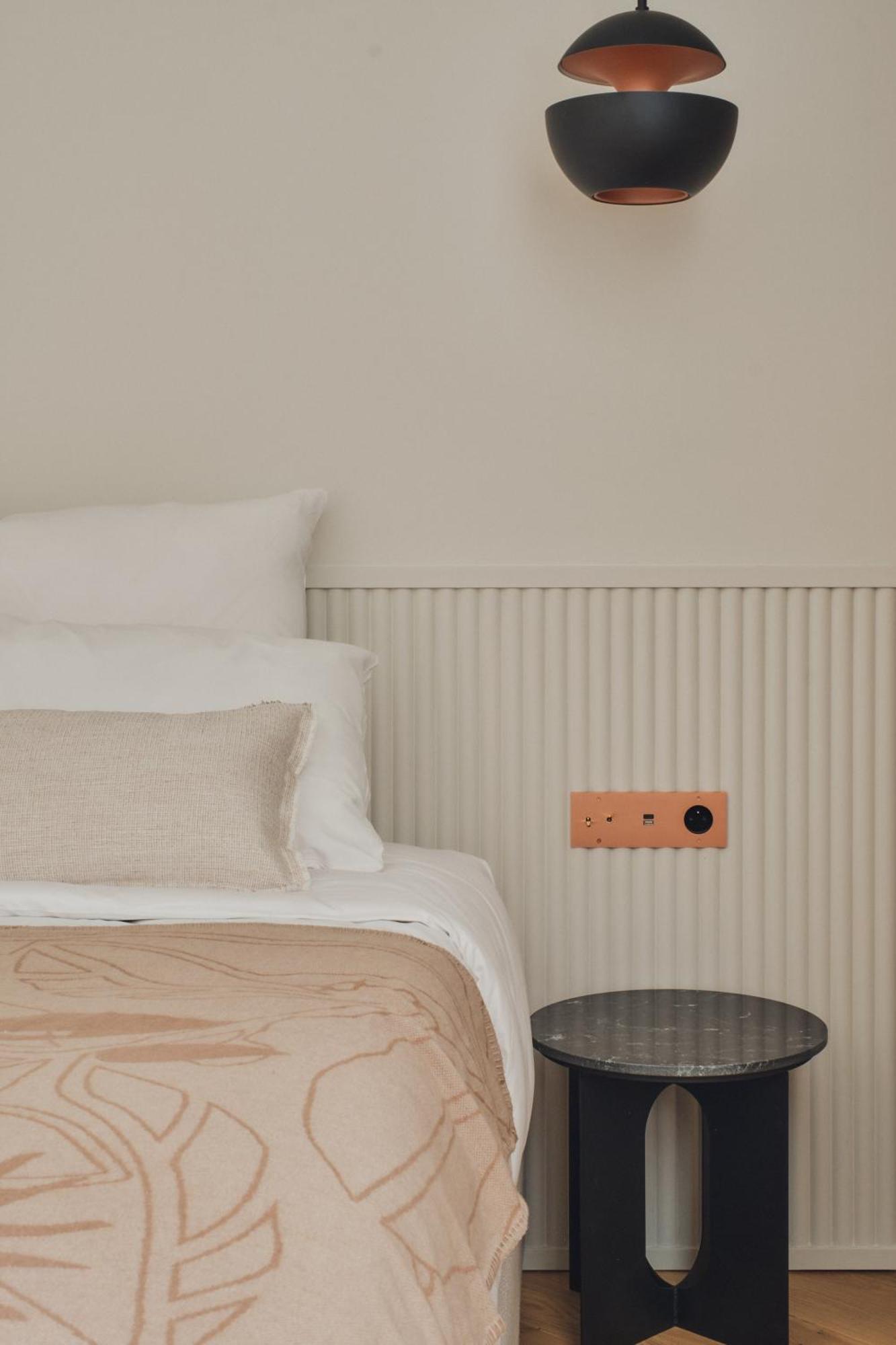Studio Deluxe Copper 301