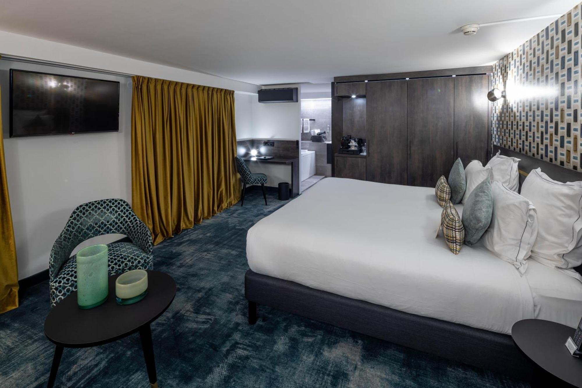 Double Room Spa Bath