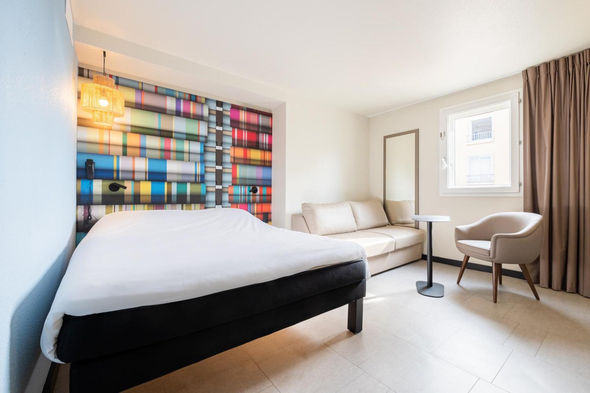 Standard Double Room Sofa Bed,1616885223:JPEG