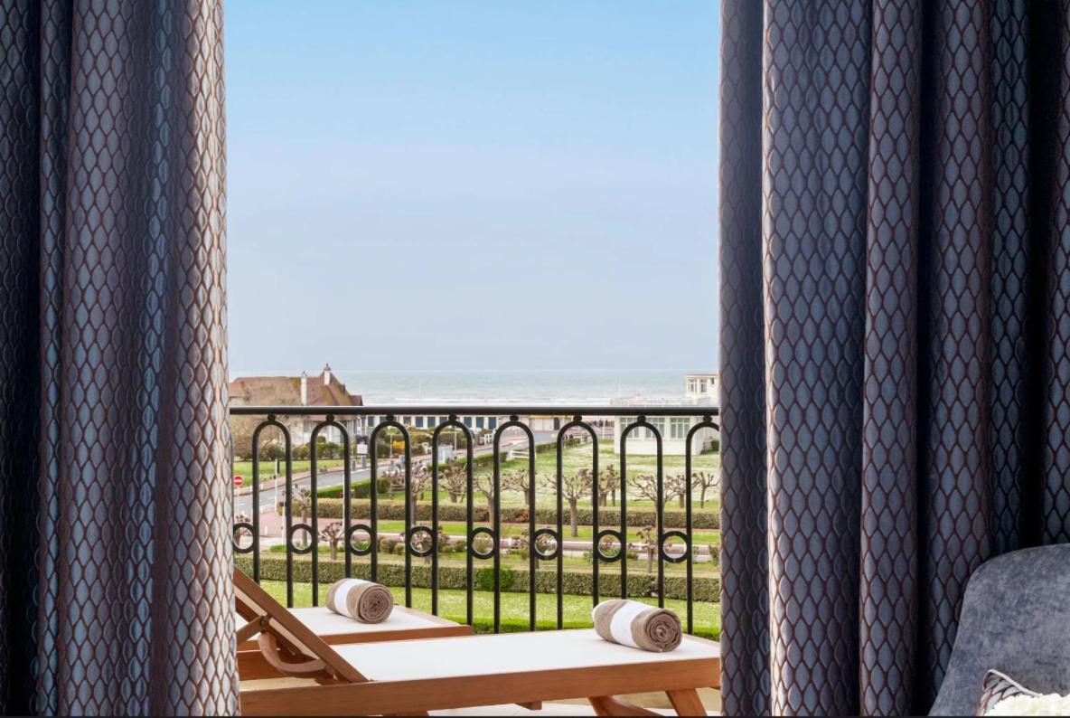 Deluxe Terrace Sea View Room