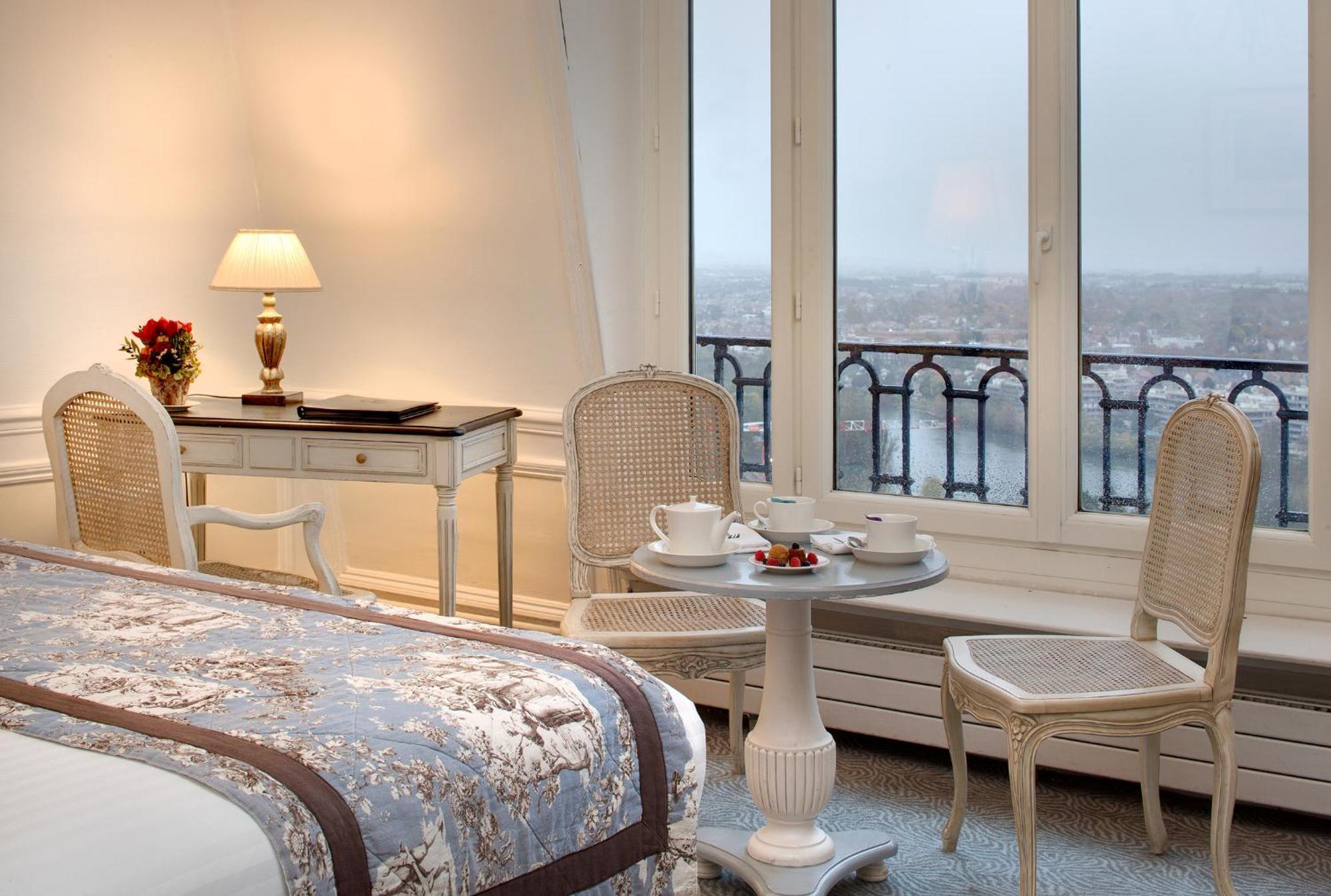 Chambre Double Privilège vue Seine & Paris,1742604741:JPEG