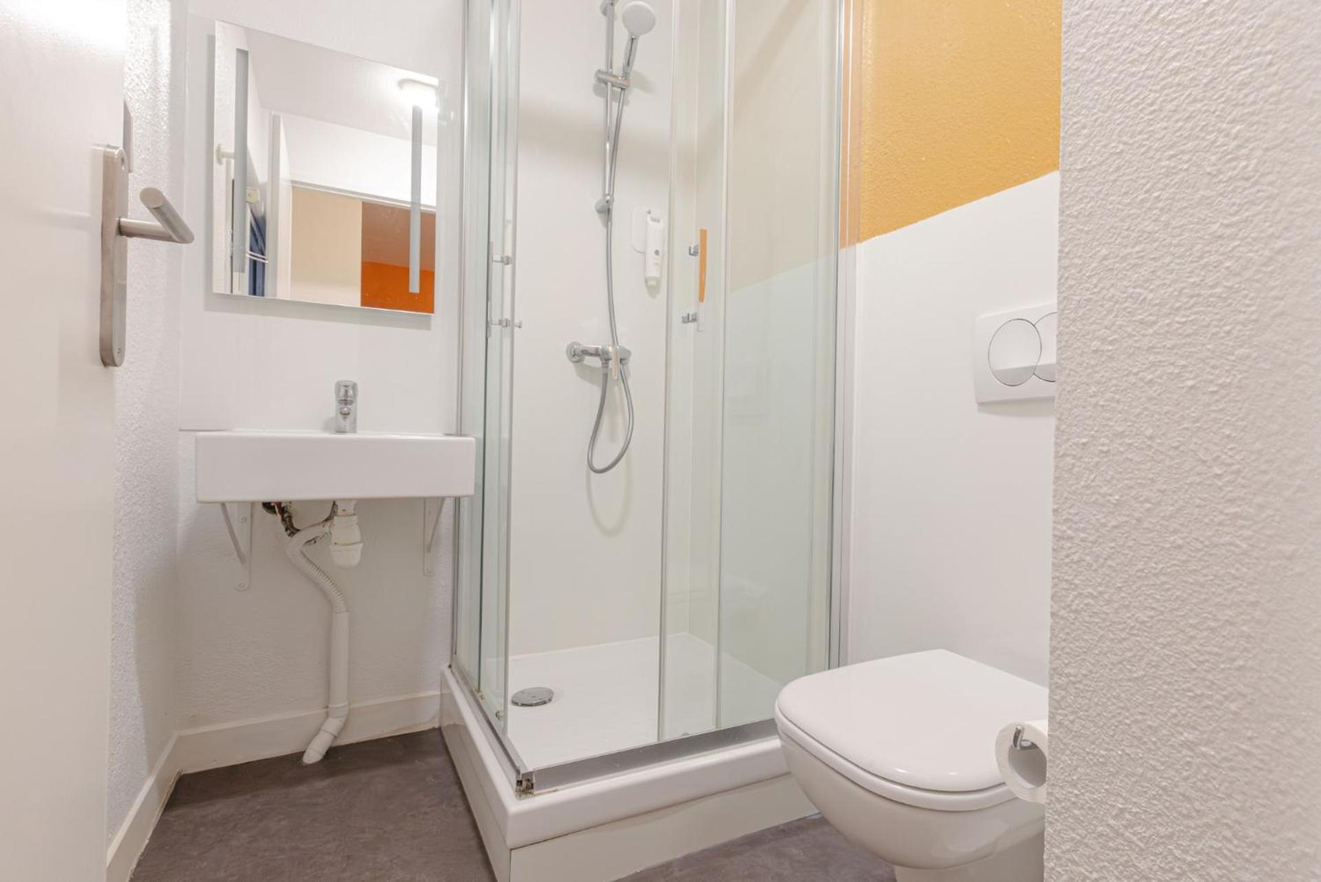 Superior Room with3 Single Beds