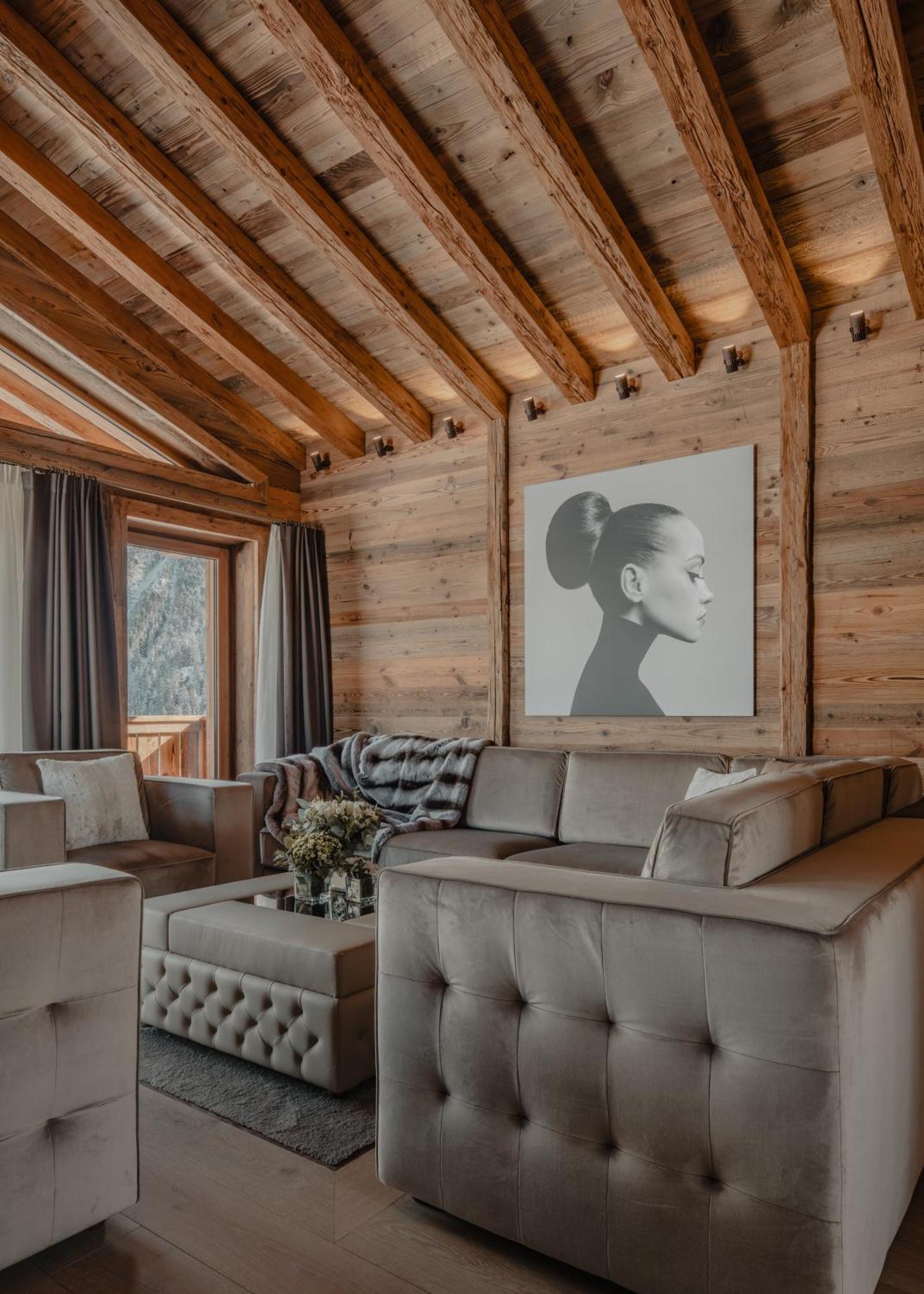 Signature Residence with Four Bedrooms
