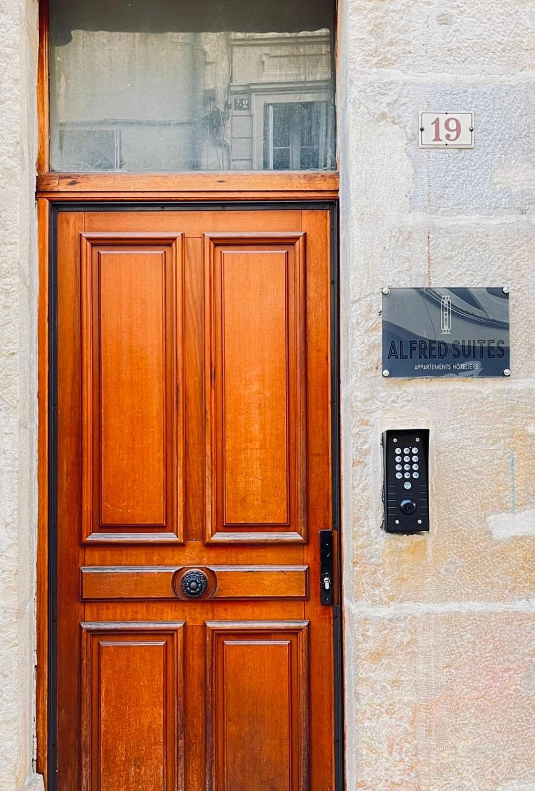 Superior Apartment,1634383100:JPEG