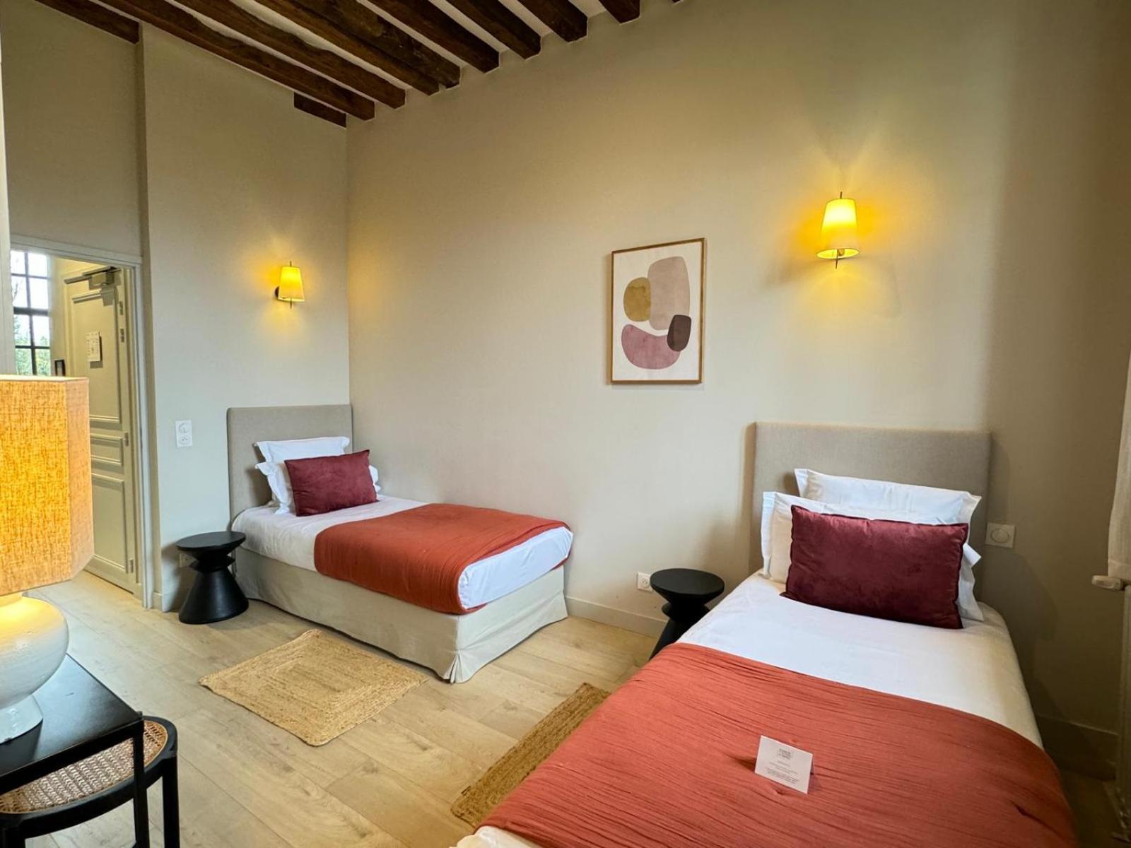 Deluxe Manoir Suite Spa Access Not the