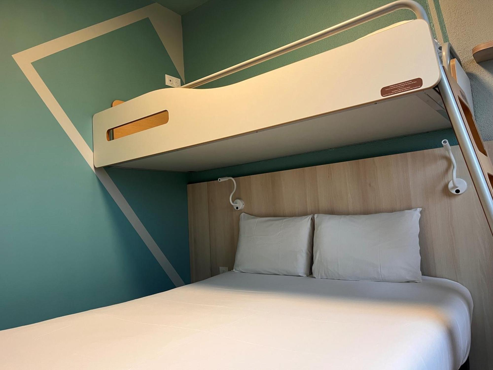 Triple Room One Double Bed One Bunk Bed
