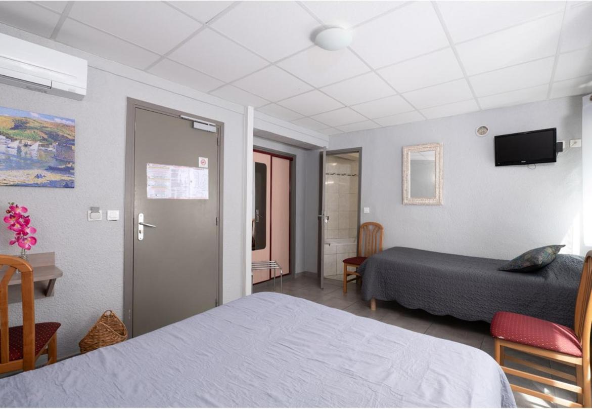 Triple Room Street View