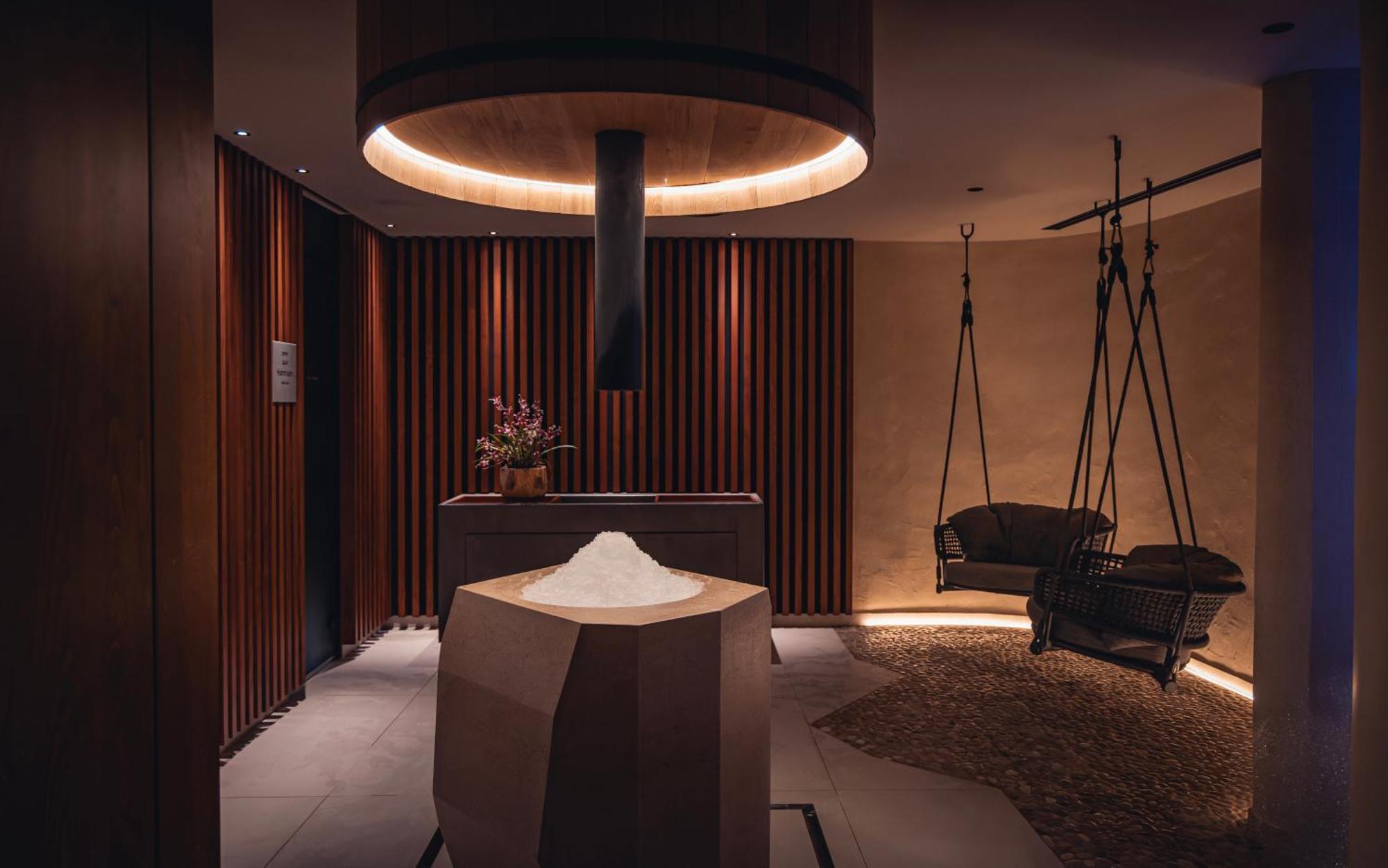 Executive Double Room Yonasaya Spa Access