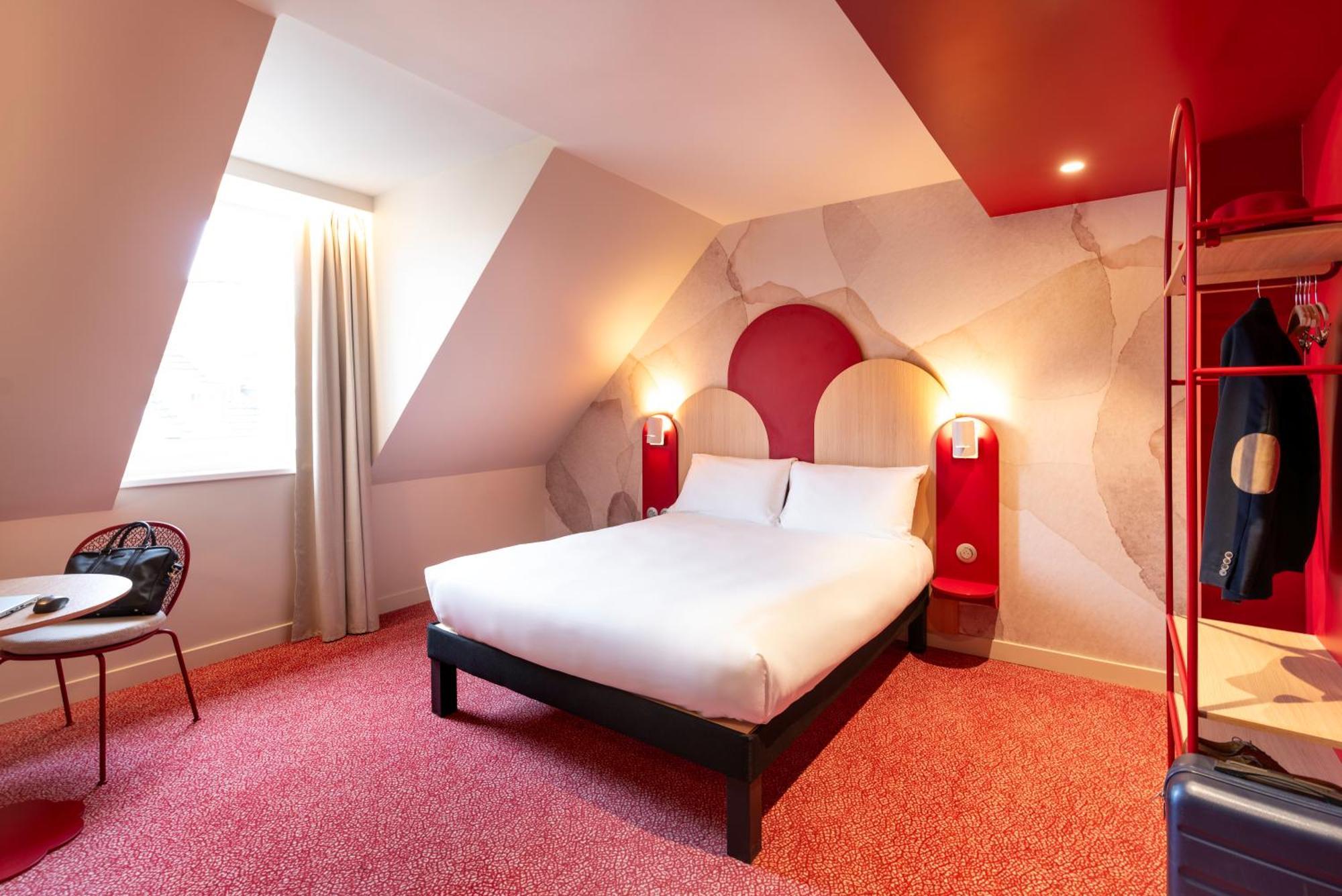 Comfort Queen Room with Bunk Bed,1649878733:JPEG