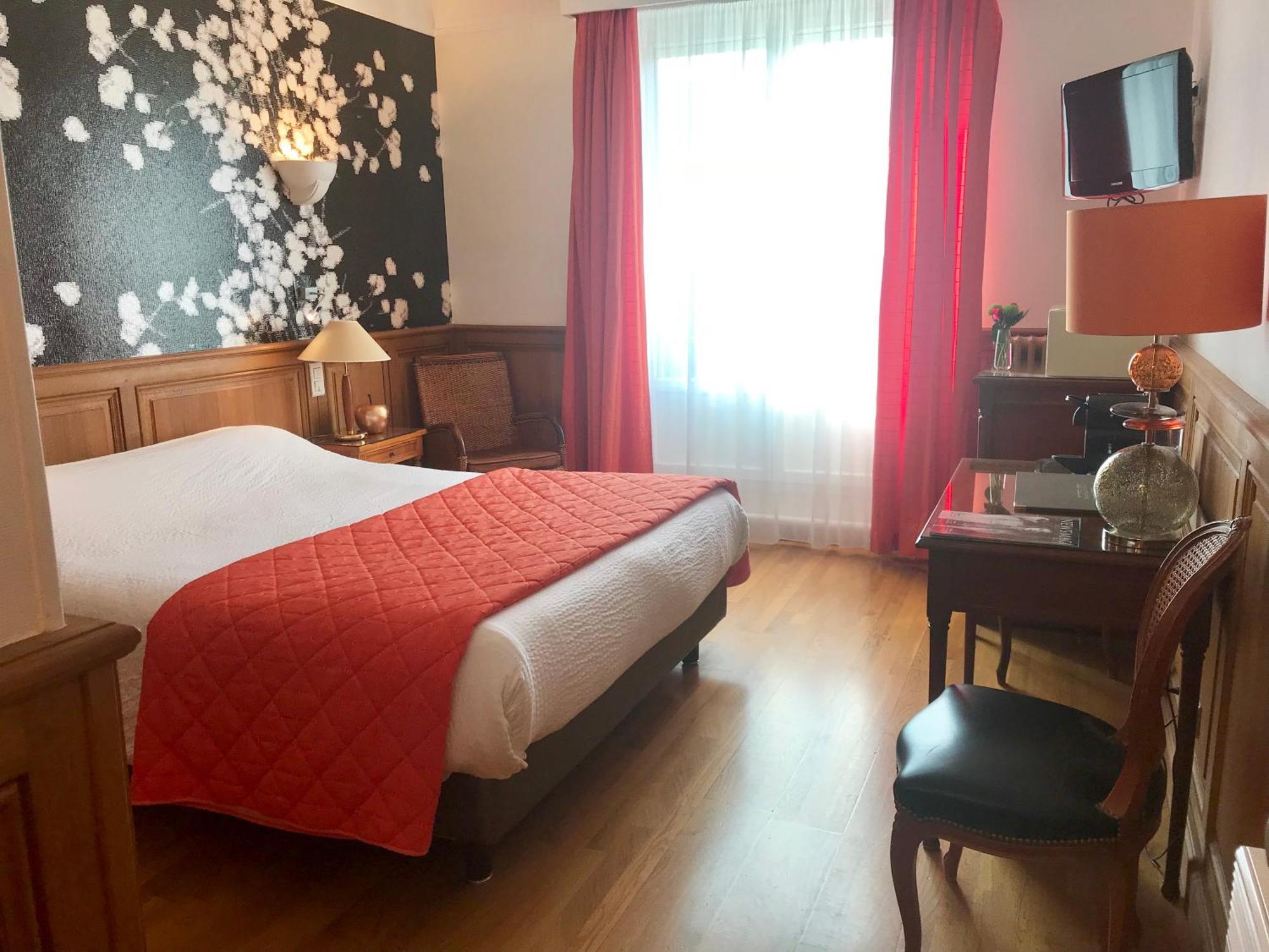Classic Double Room