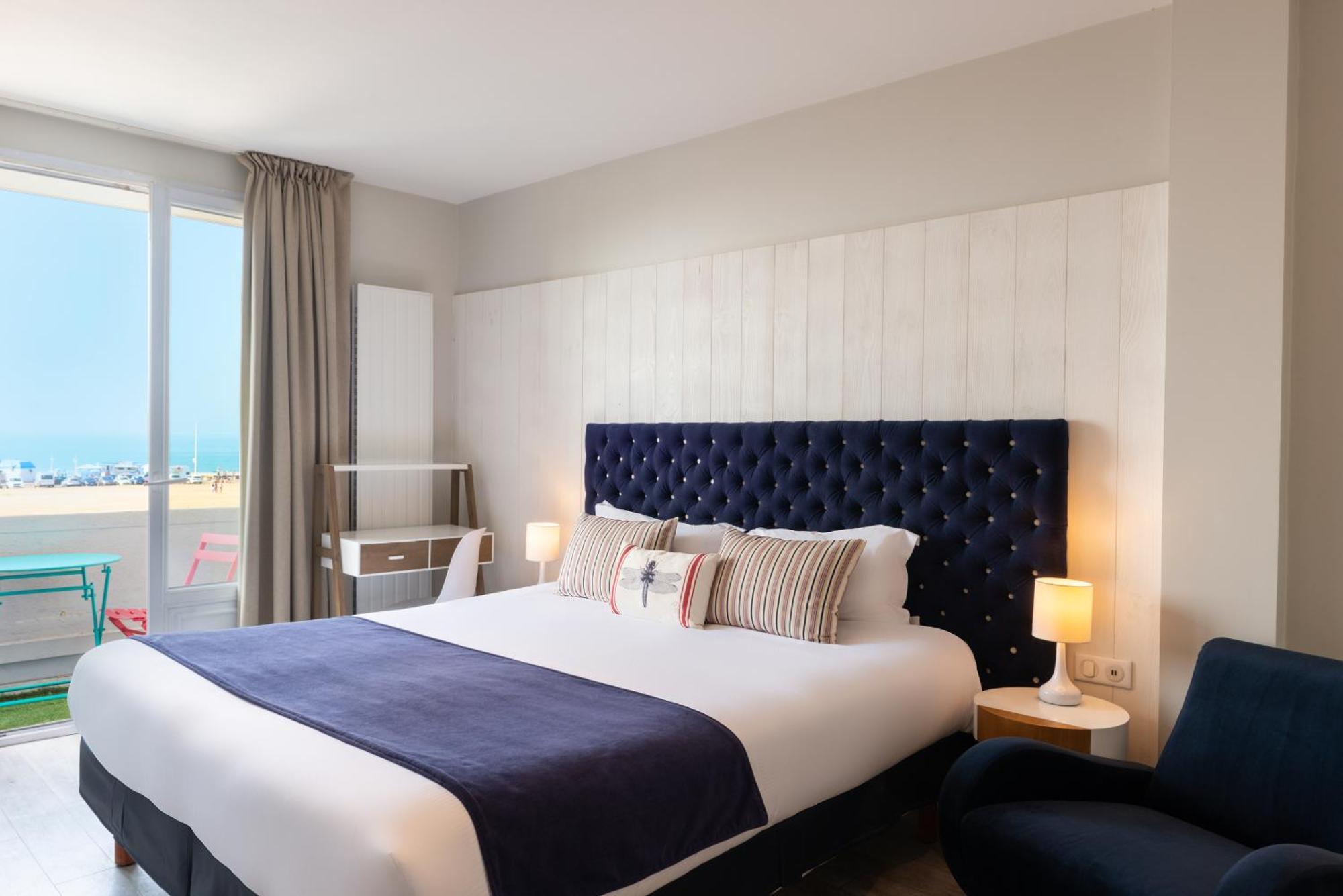 Superior Double Room with Balcony,1659454827:JPEG