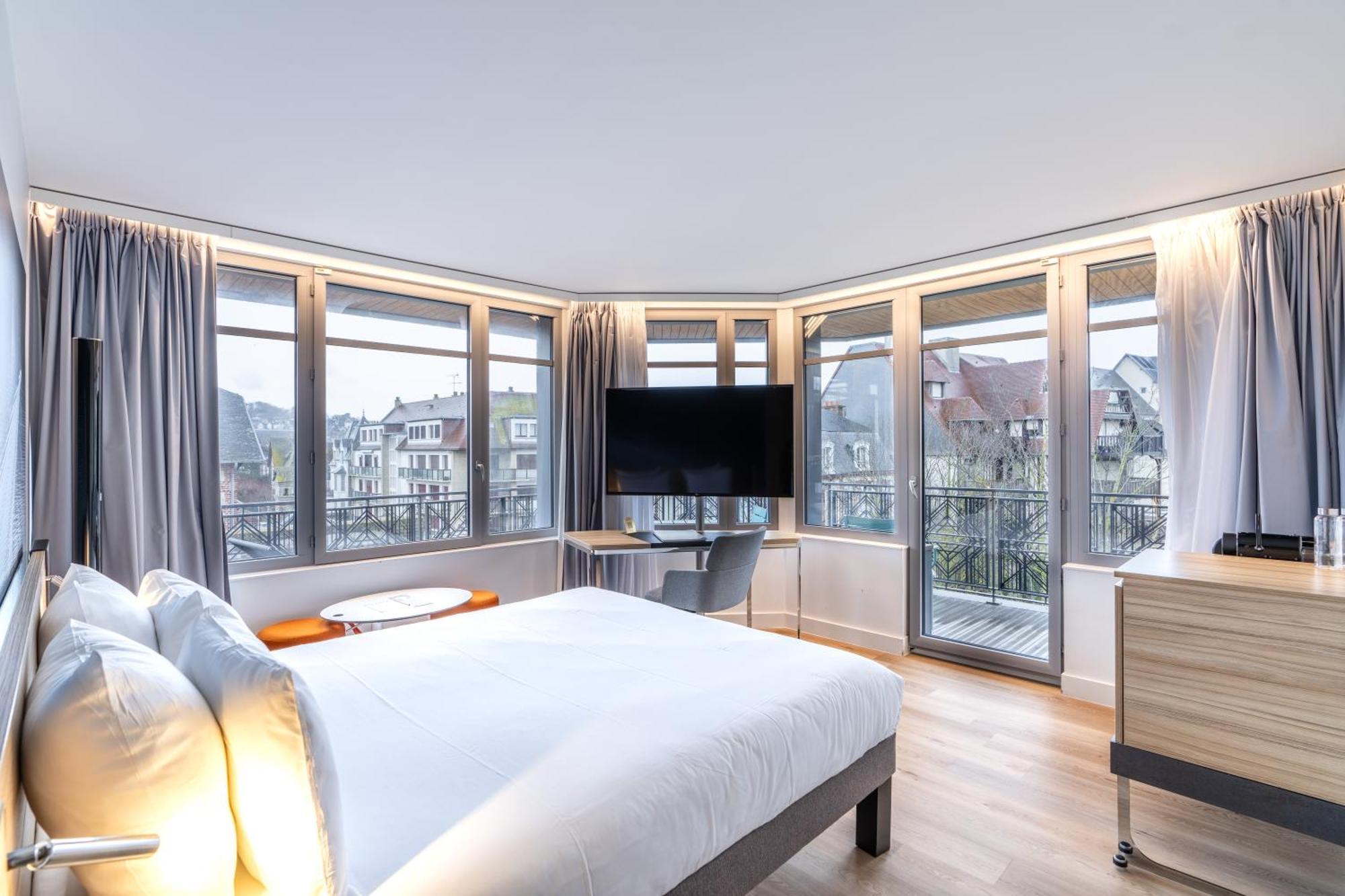 Executive Double Room Balcony