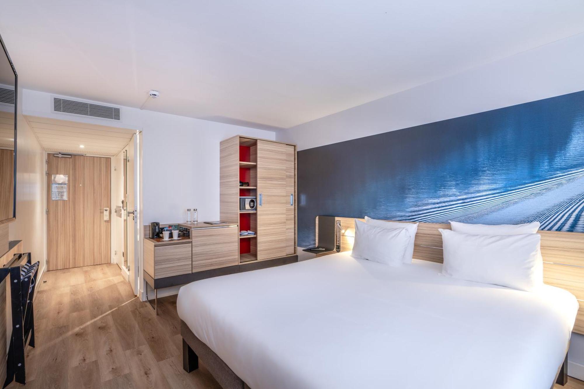Classic Double Room,1661148255:JPEG